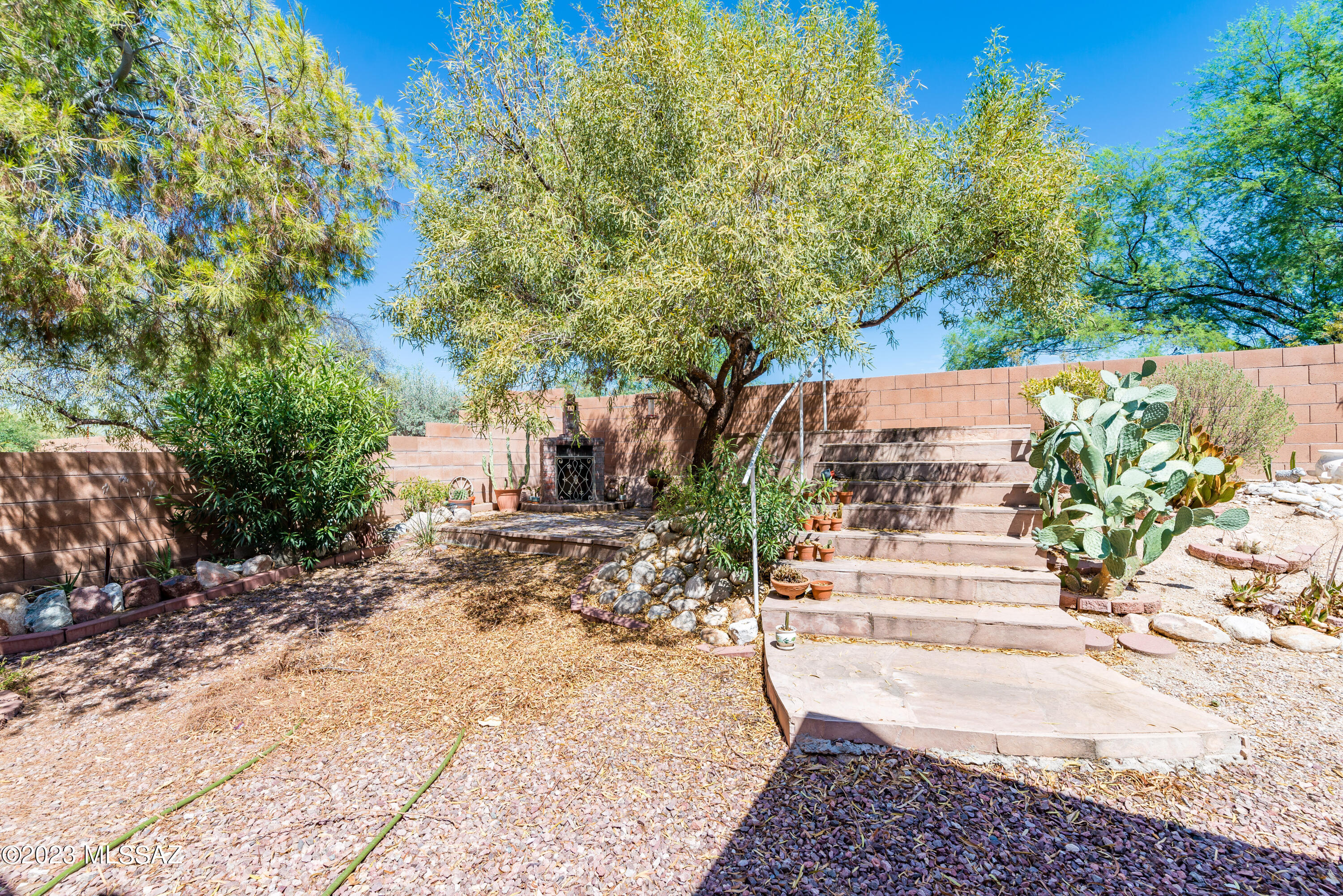 Hills On La Canada (The) - Residential