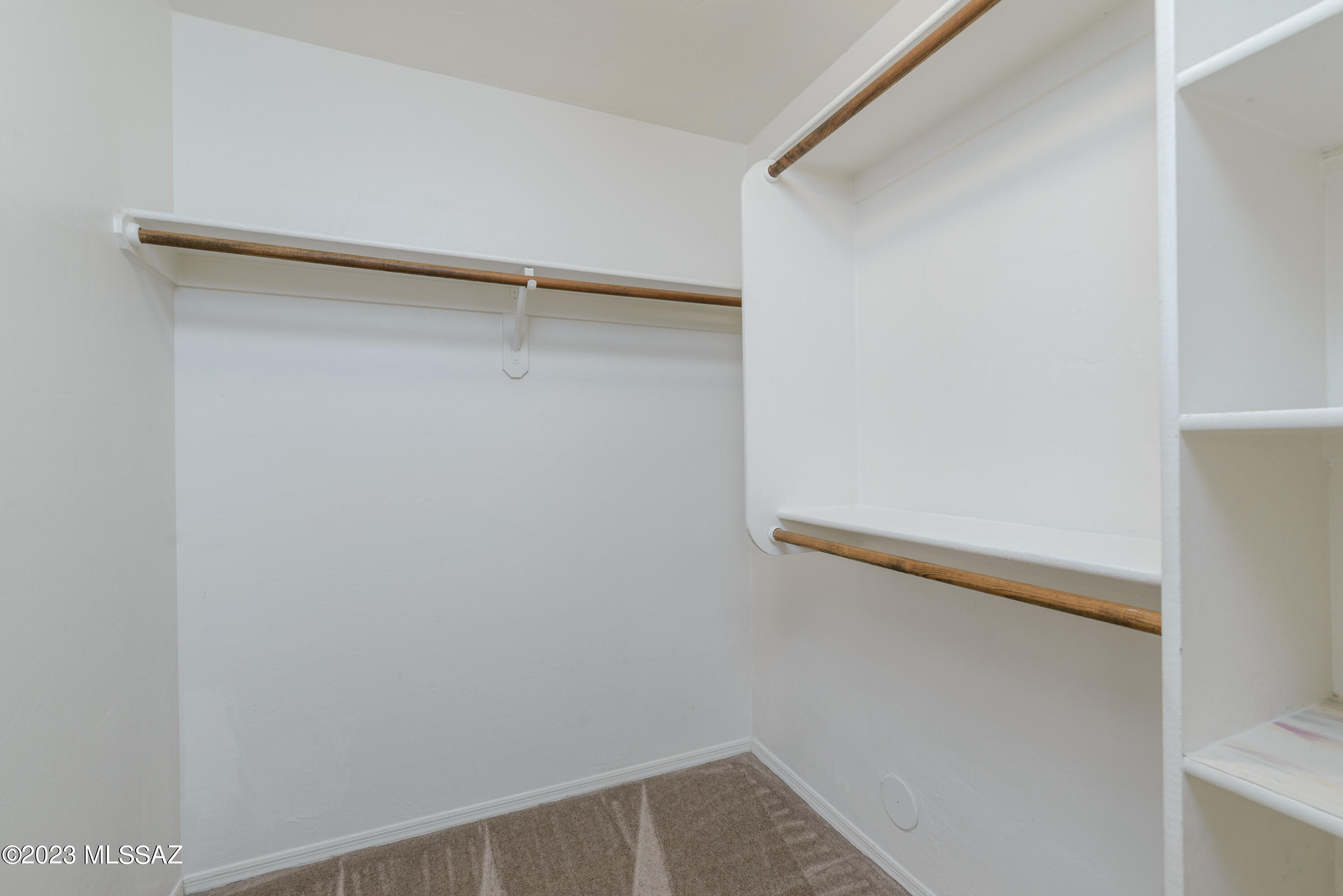 Hills On La Canada (The) - Residential