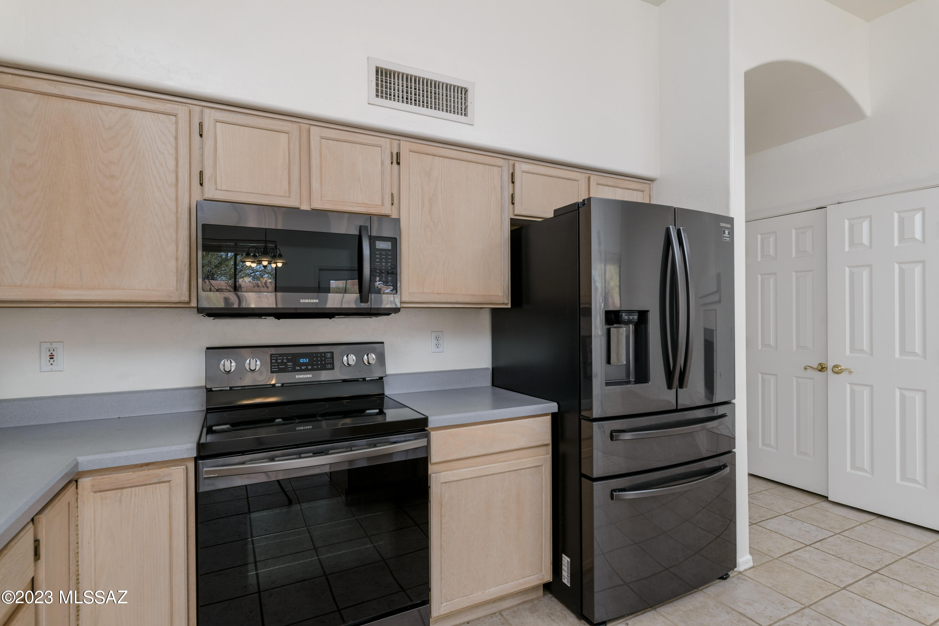 Hills On La Canada (The) - Residential