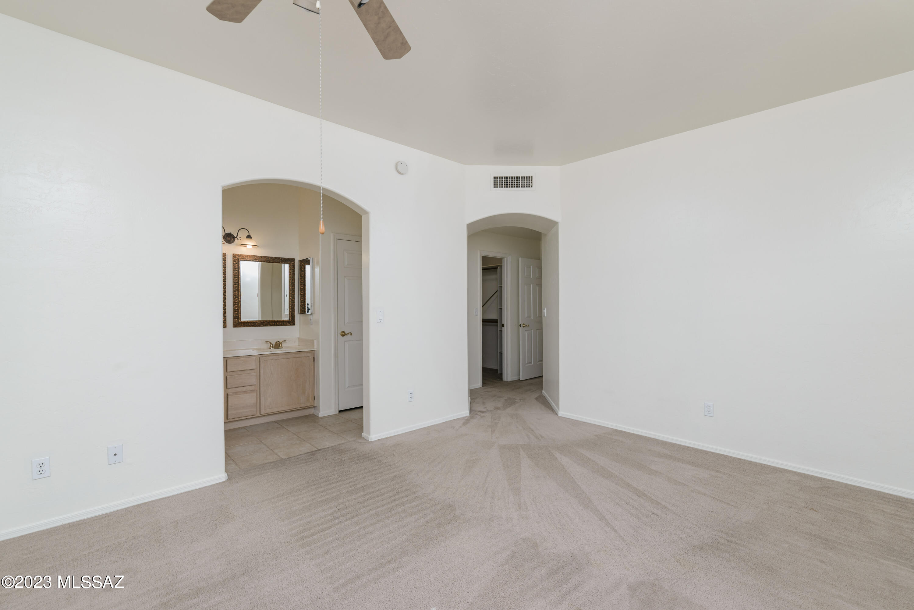 Hills On La Canada (The) - Residential