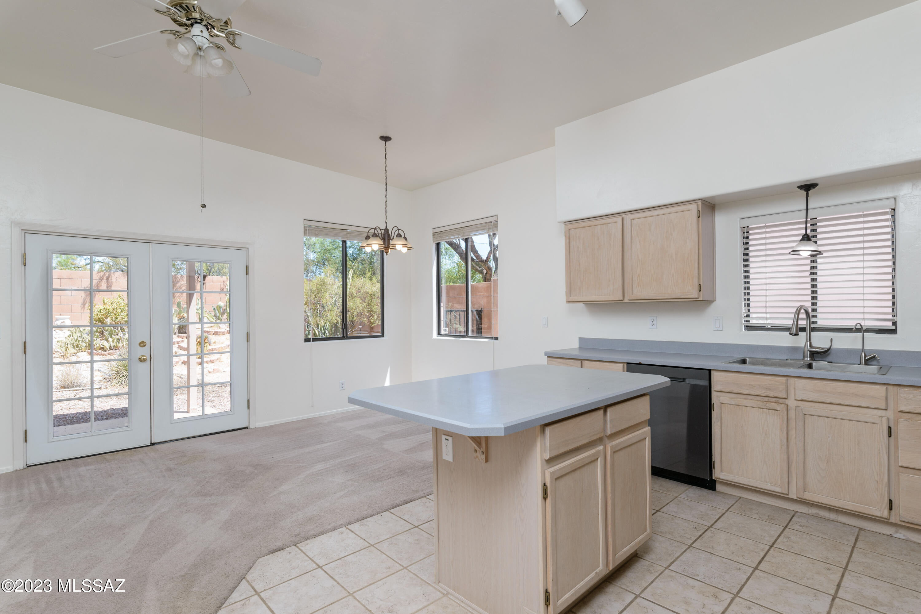 Hills On La Canada (The) - Residential