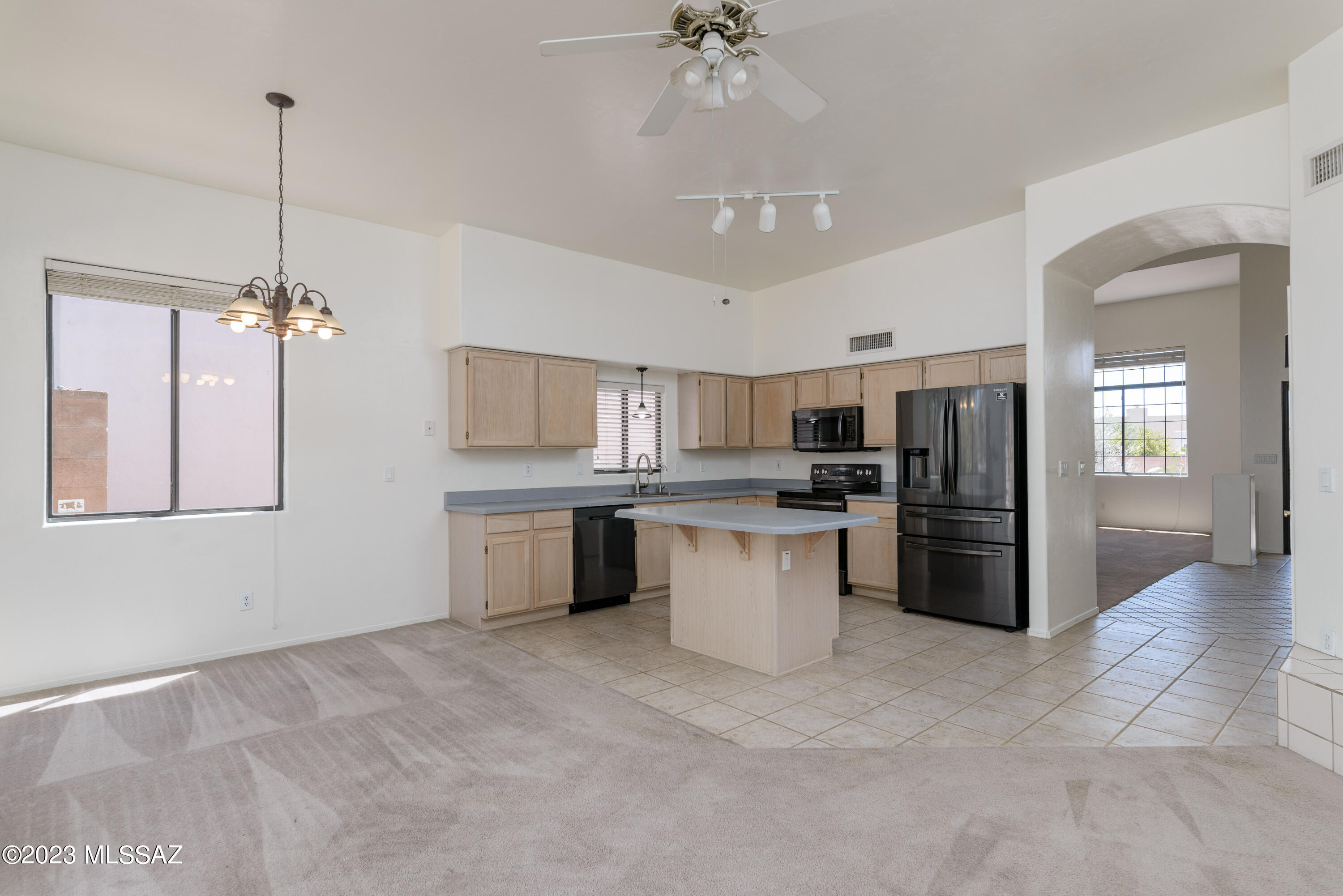 Hills On La Canada (The) - Residential