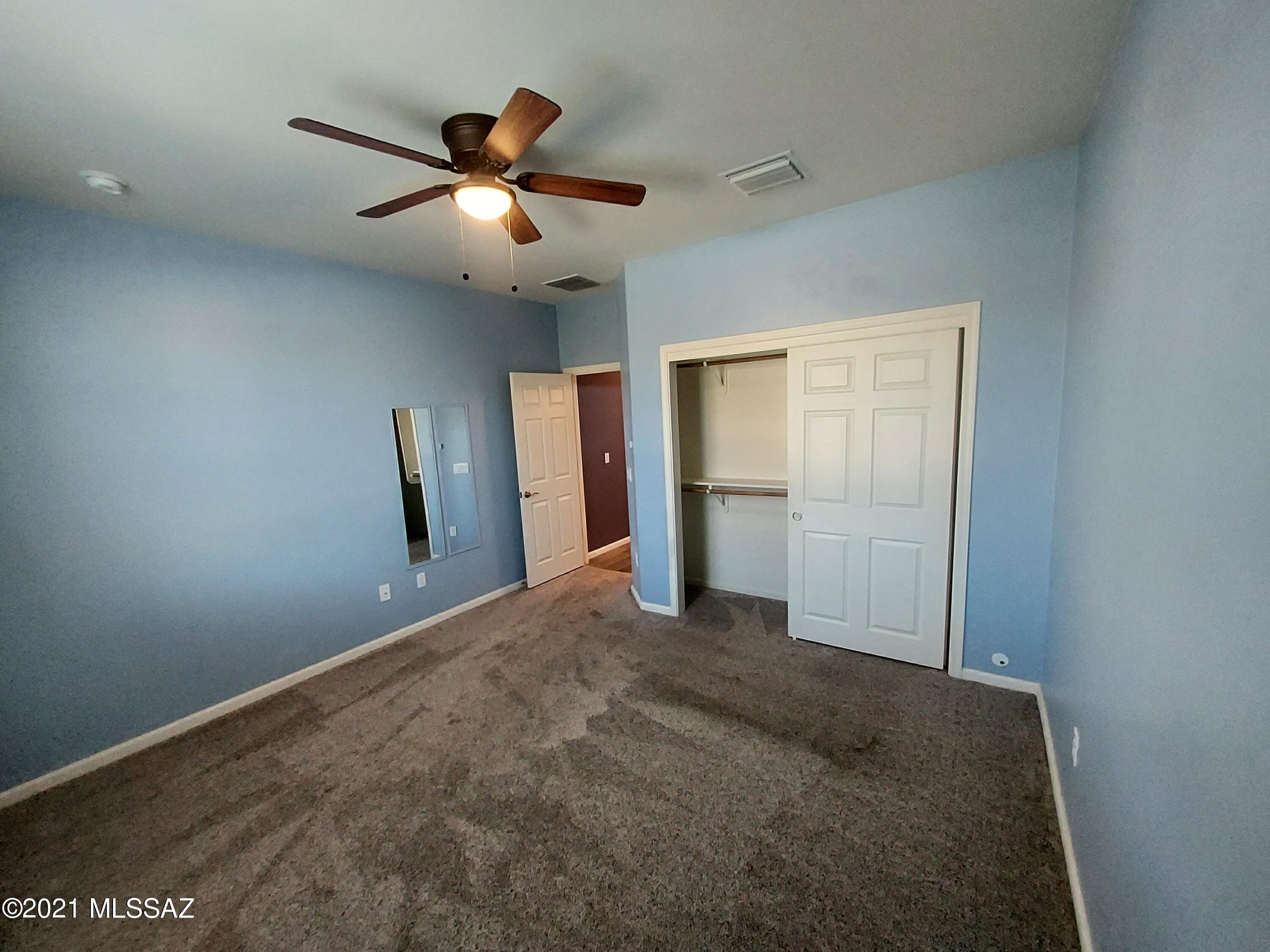 Gladden Farms 22 & 24 - Residential Lease