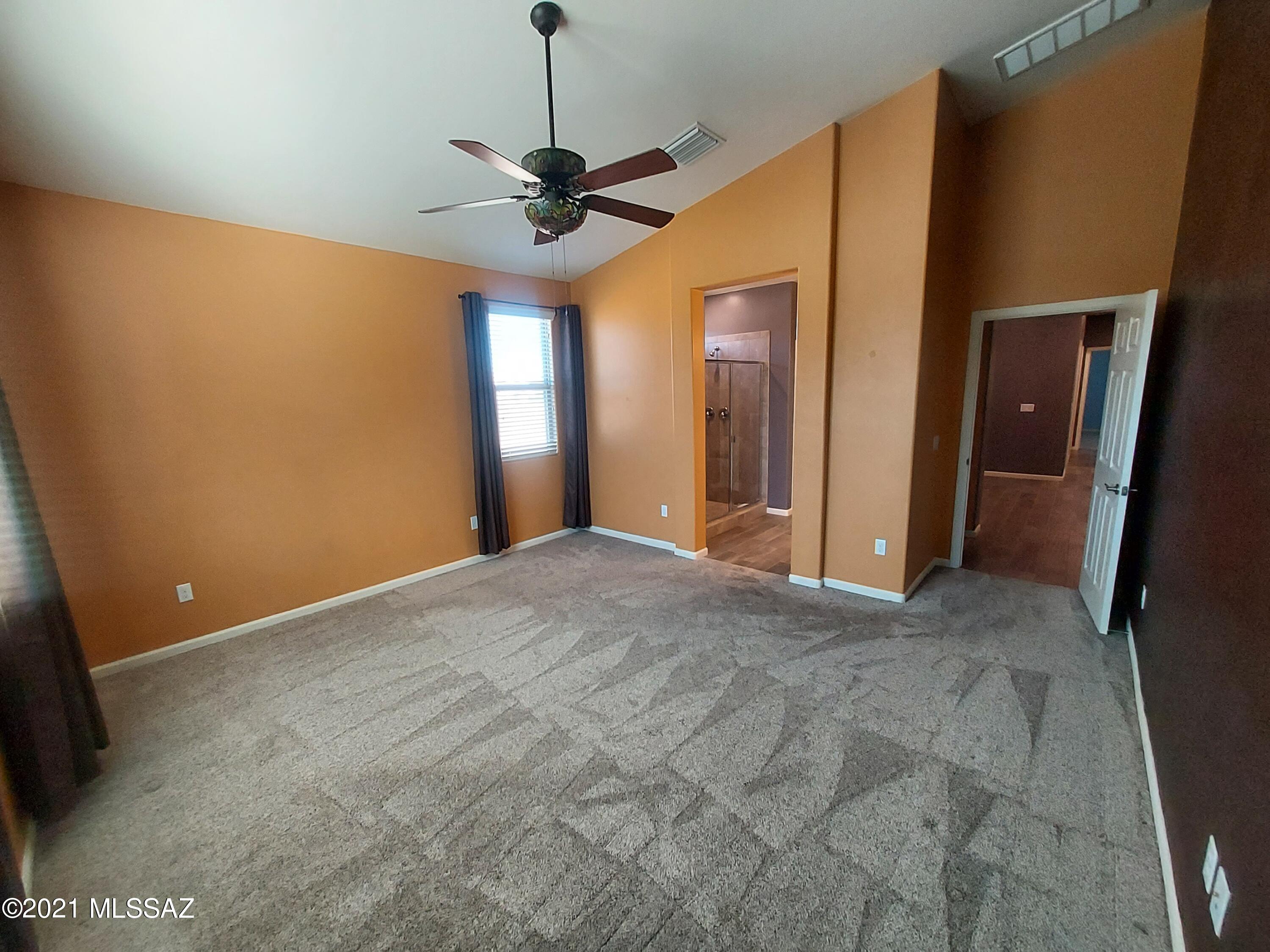Gladden Farms 22 & 24 - Residential Lease