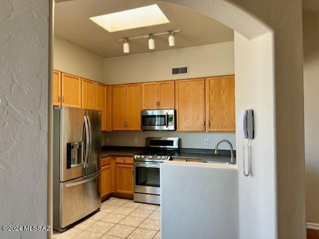 Sierra Crest (1-146) - Residential