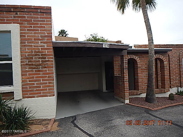 Vista Del Oro Townhouses (1-33) - Residential