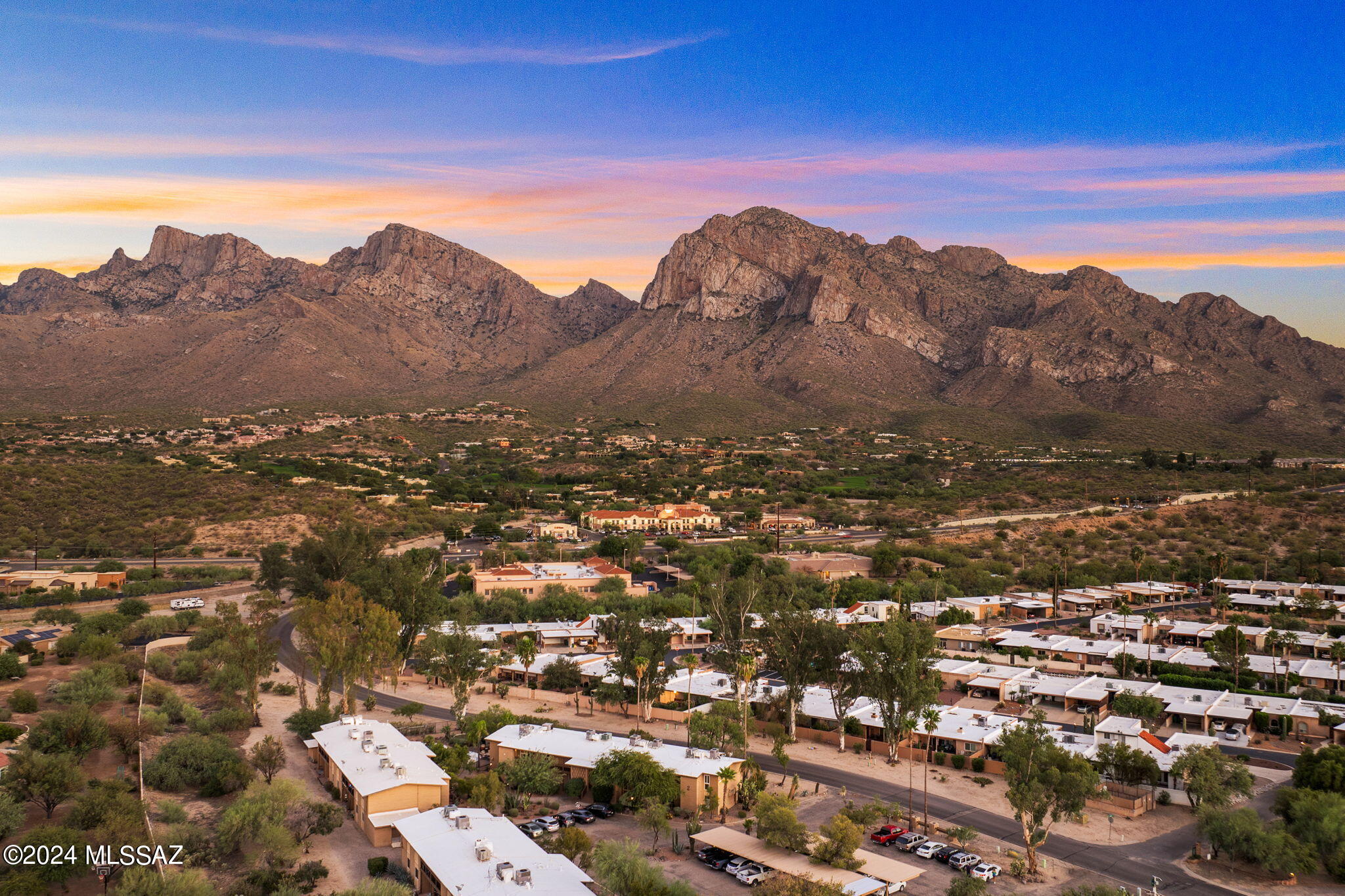 Oro Valley Townhouses (47-52, 58-91) - Residential