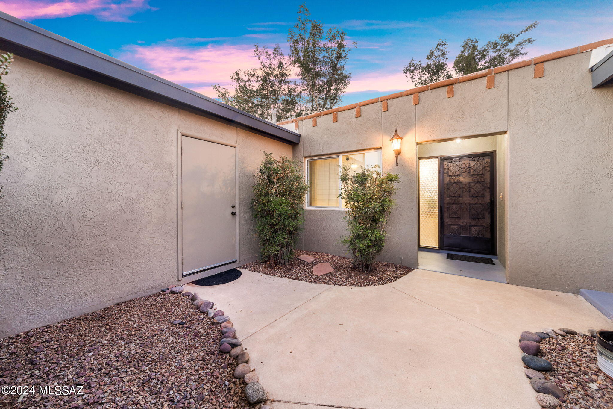 Oro Valley Townhouses (47-52, 58-91) - Residential