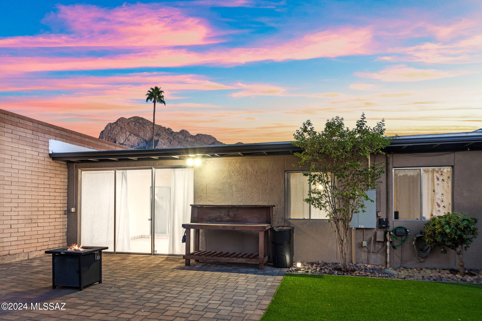 Oro Valley Townhouses (47-52, 58-91) - Residential