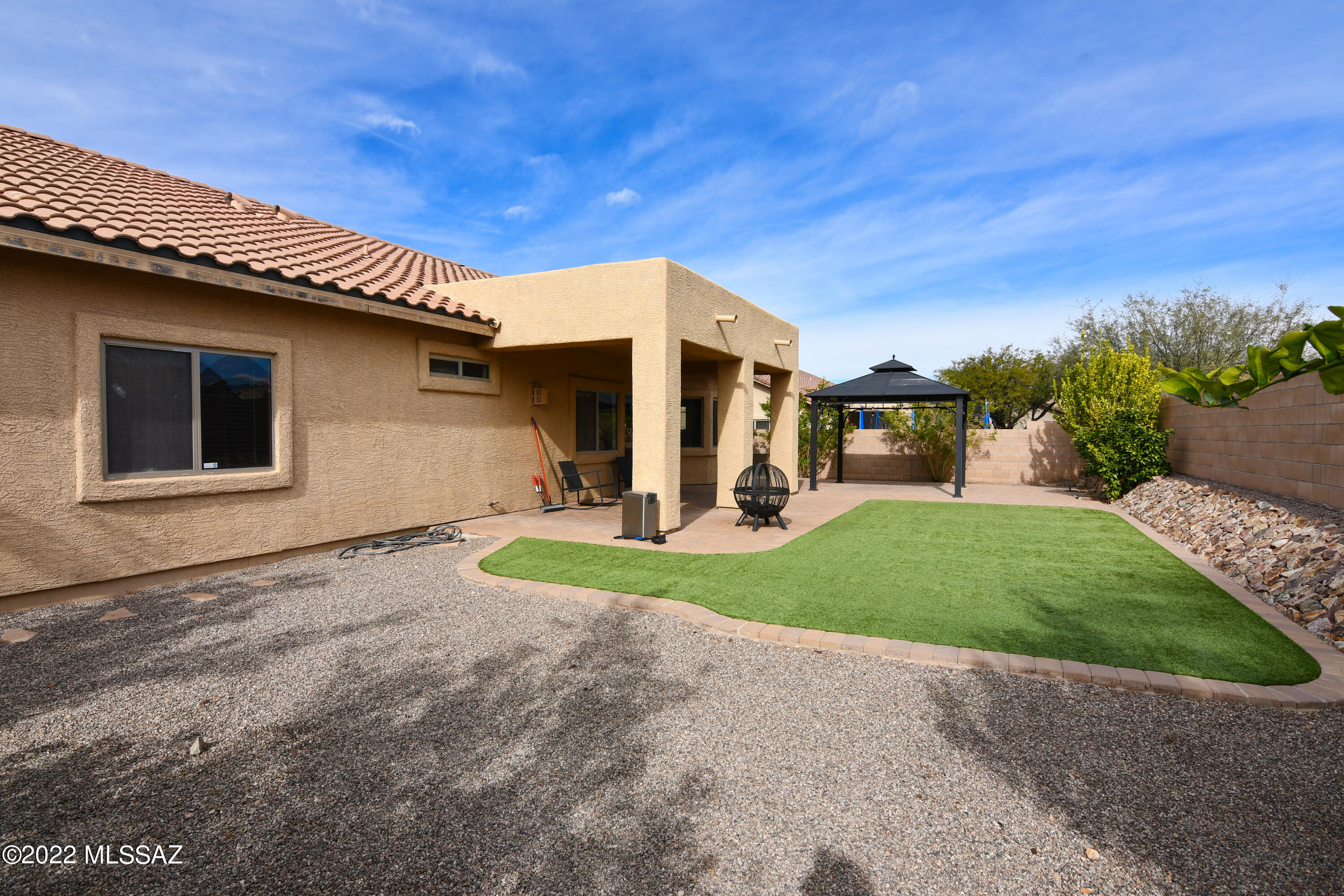 Continental Reserve Blk. 15 (1-66) - Residential