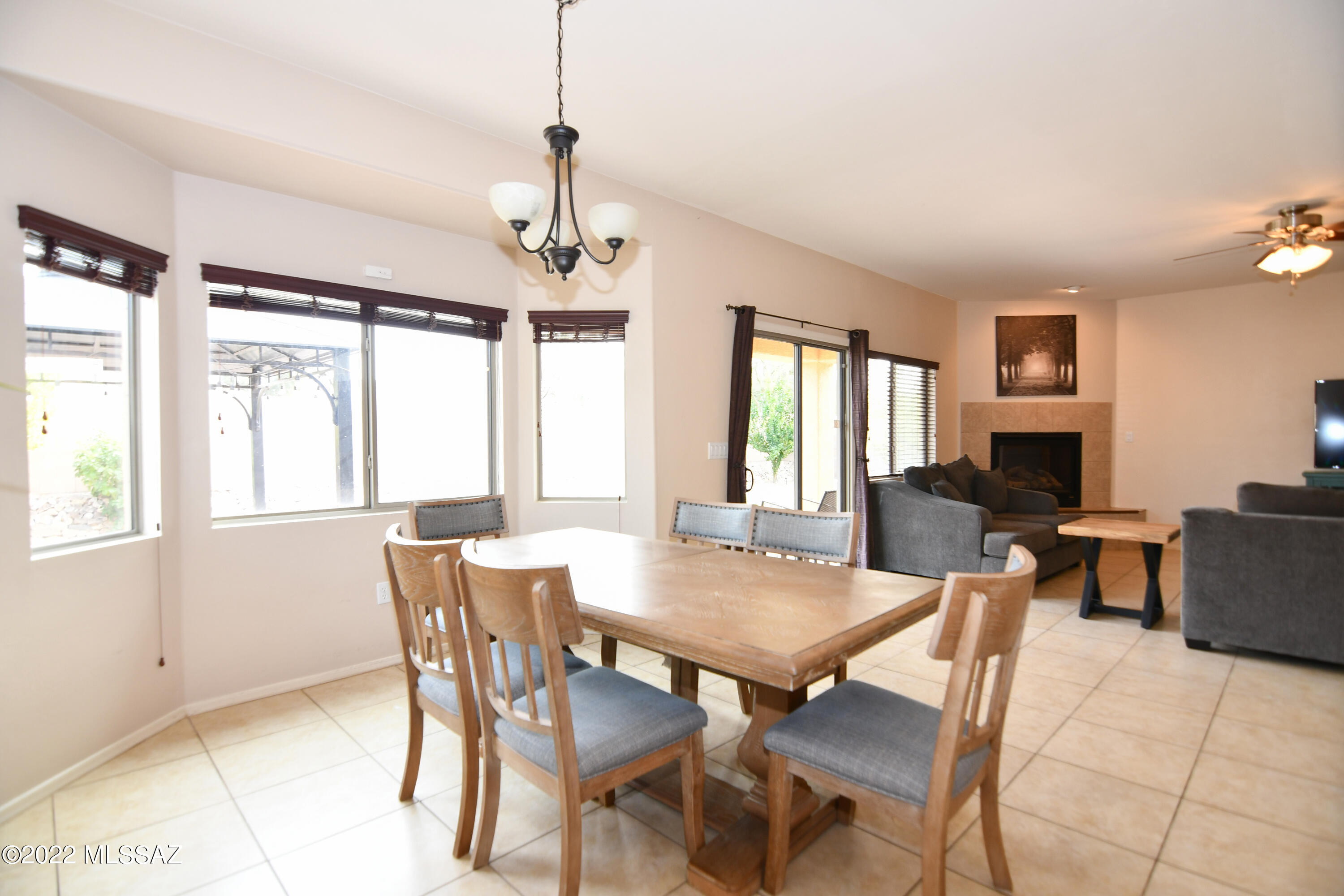 Continental Reserve Blk. 15 (1-66) - Residential