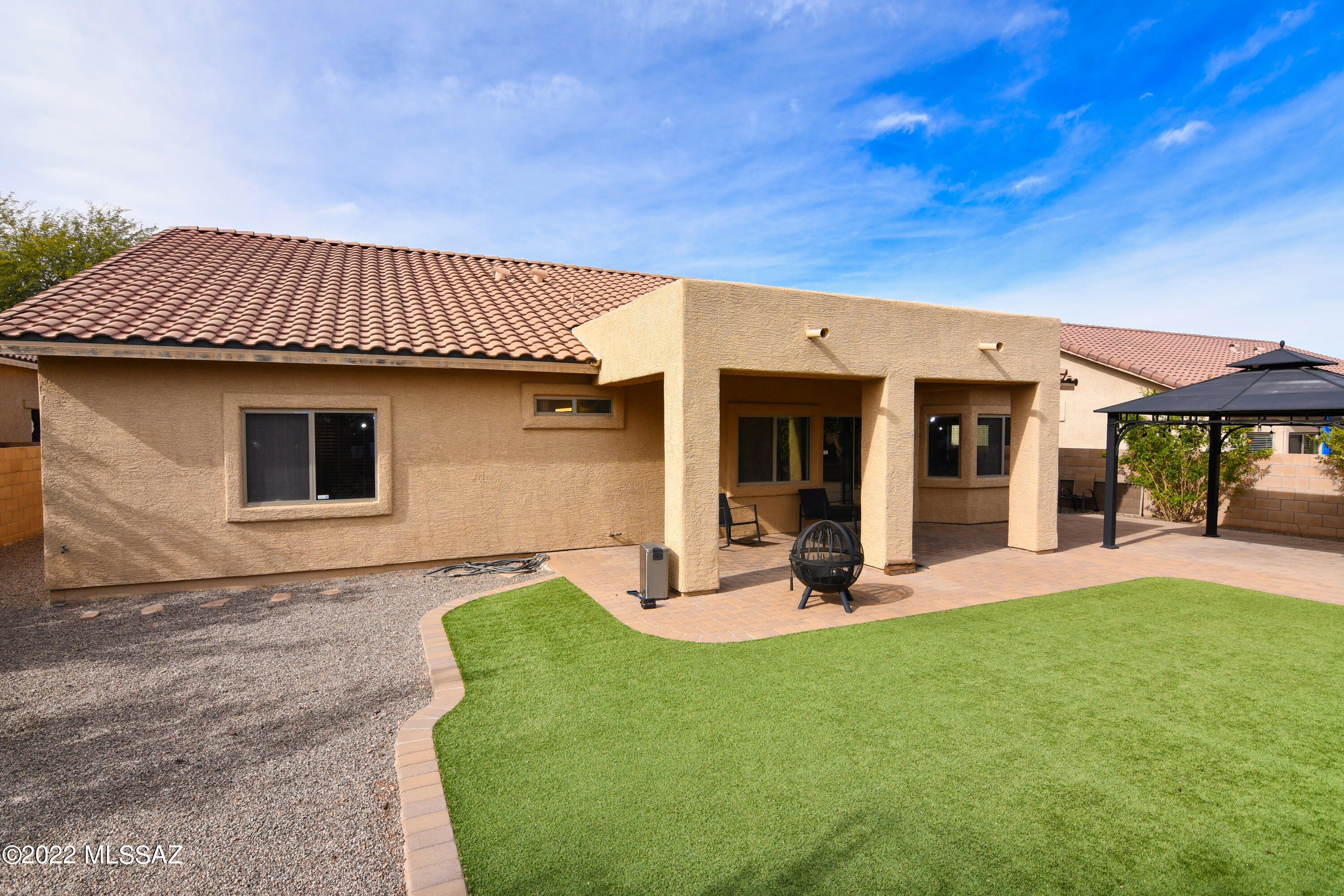 Continental Reserve Blk. 15 (1-66) - Residential