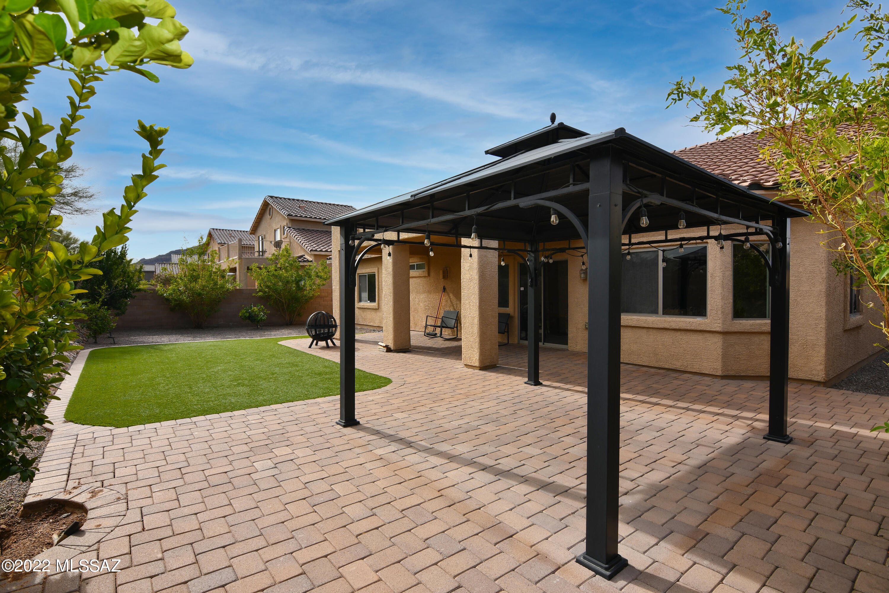 Continental Reserve Blk. 15 (1-66) - Residential