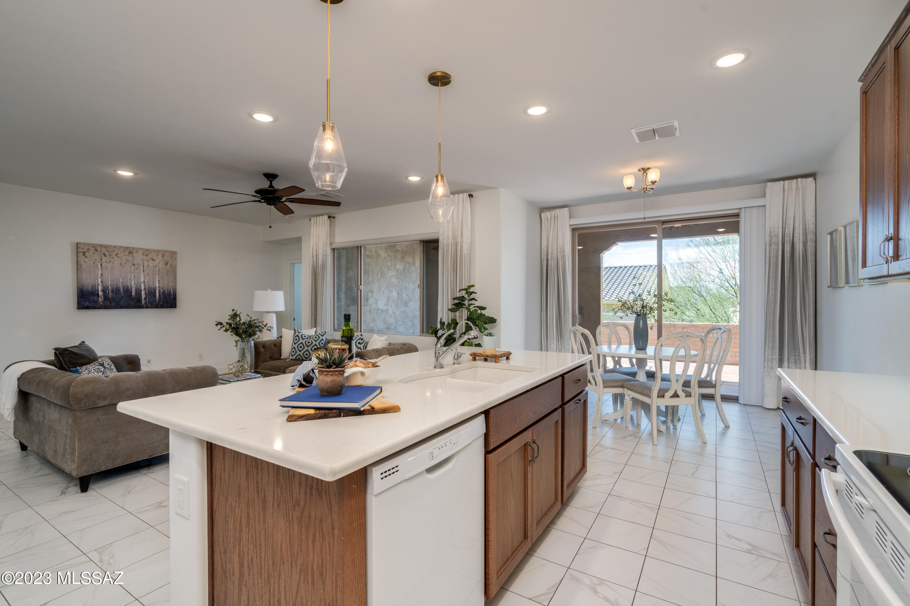 Quail Creek II Unit 33B SQ20161810746 - Residential