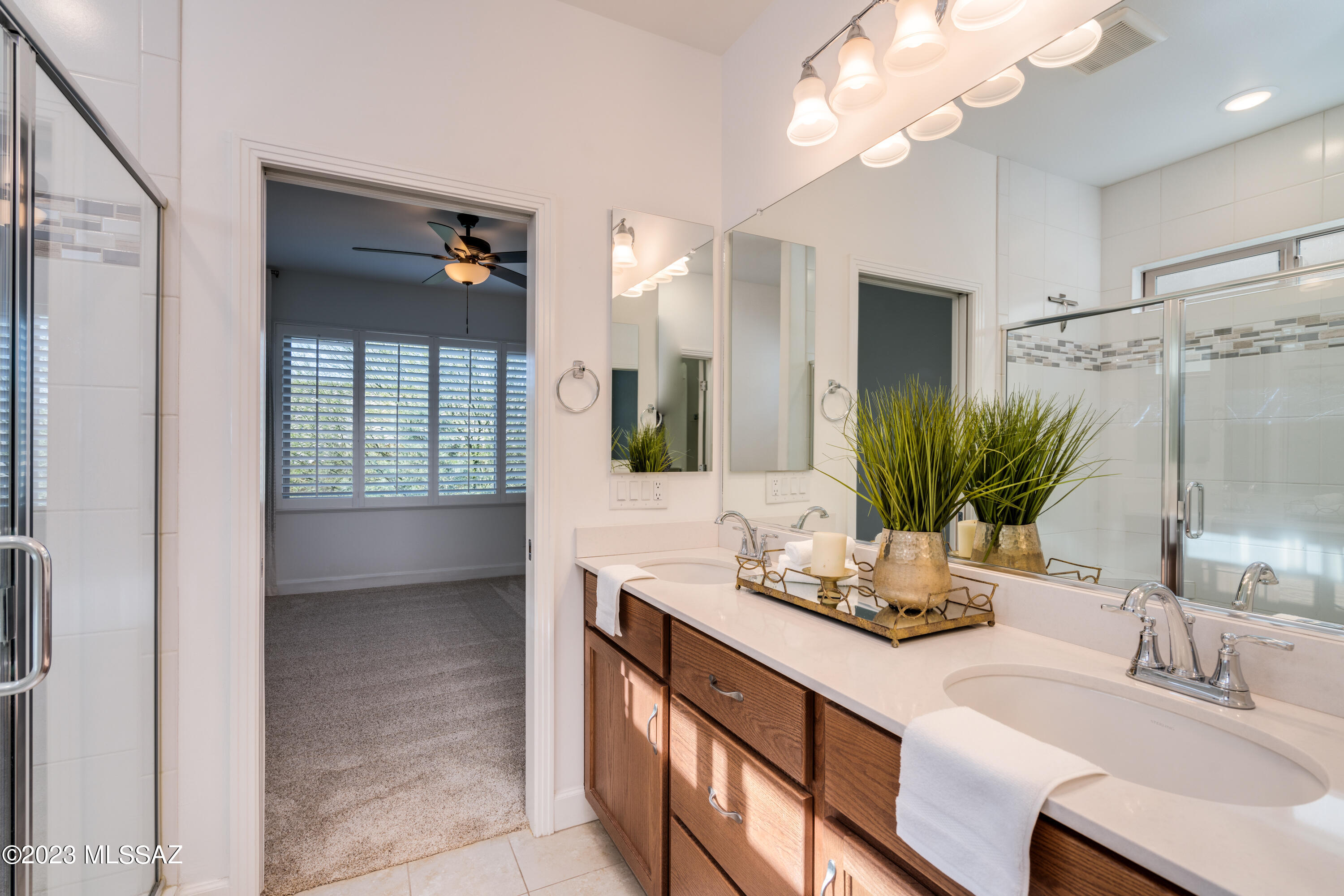 Quail Creek II Unit 33B SQ20161810746 - Residential