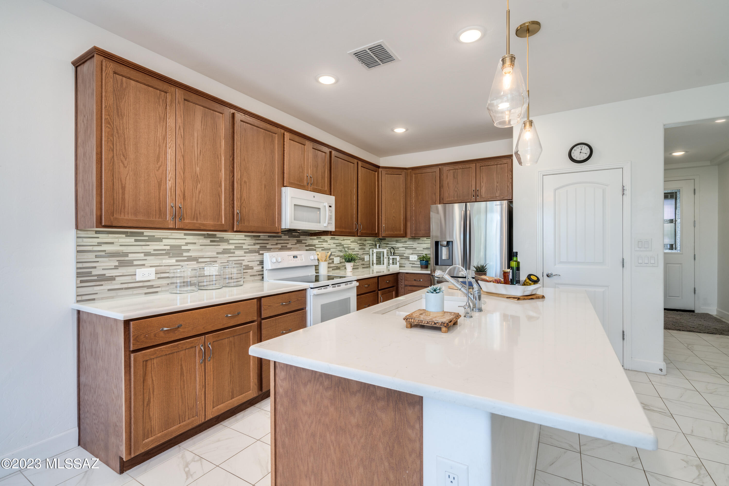 Quail Creek II Unit 33B SQ20161810746 - Residential