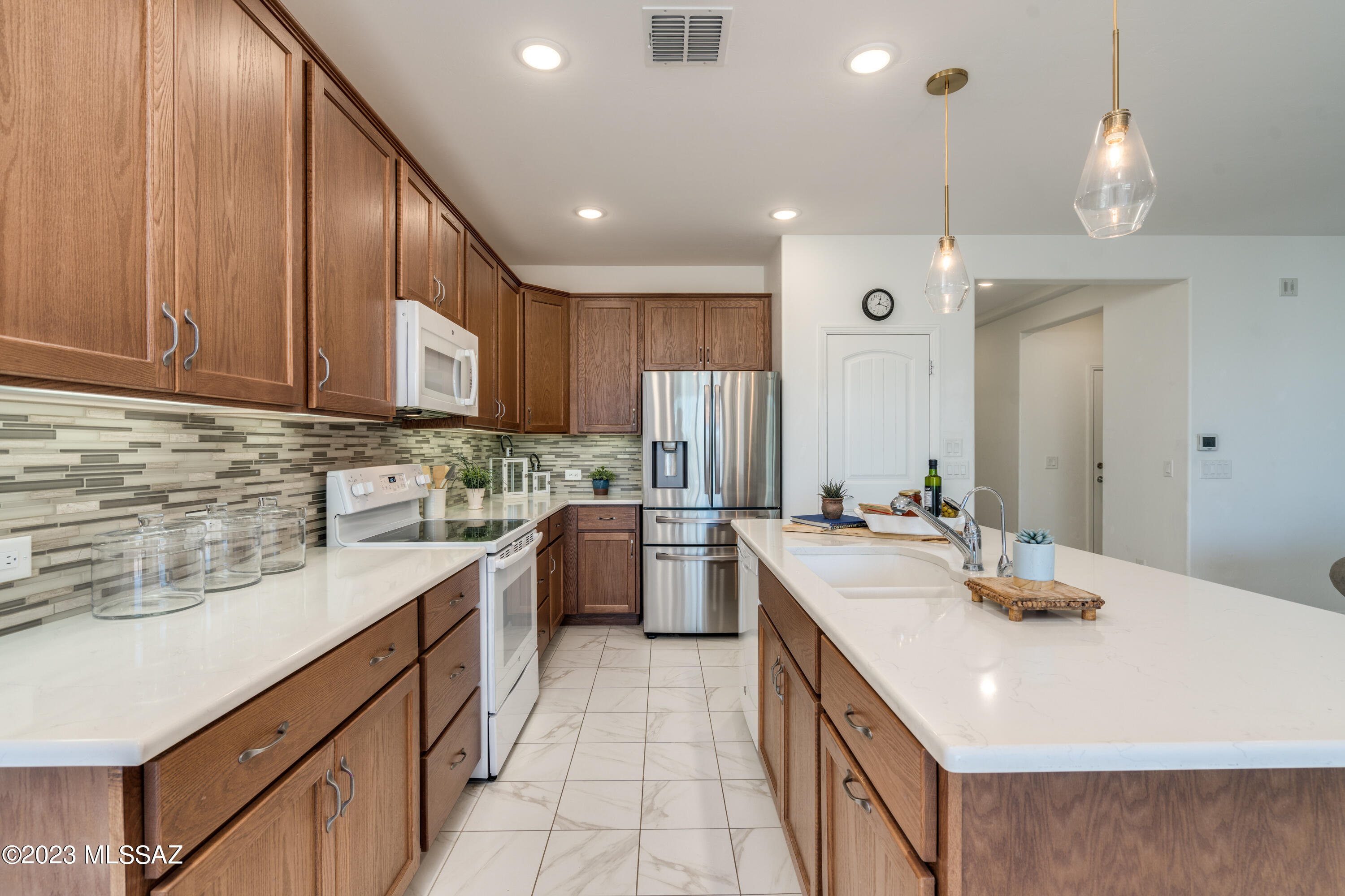 Quail Creek II Unit 33B SQ20161810746 - Residential