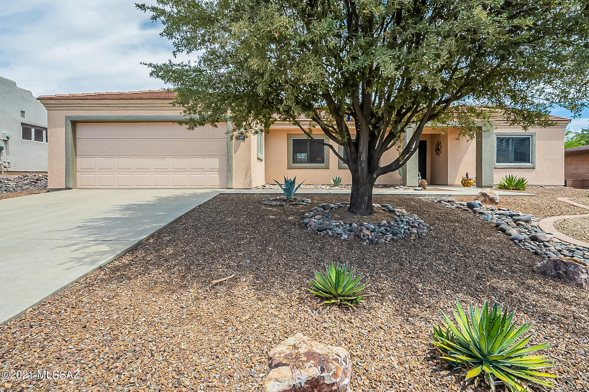 Las Campanas BLK I (1-96) - Residential