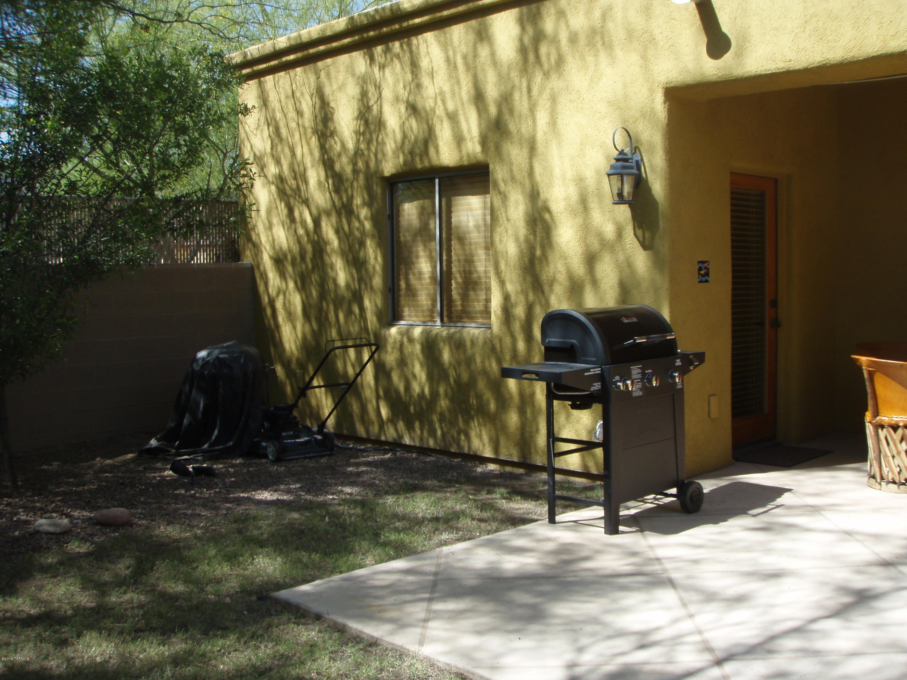 Rancho Reposo (1-18) - Residential Lease