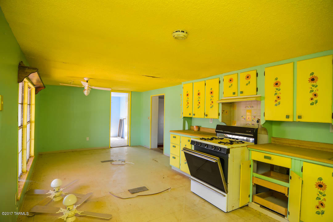 Unsubdivided - Residential