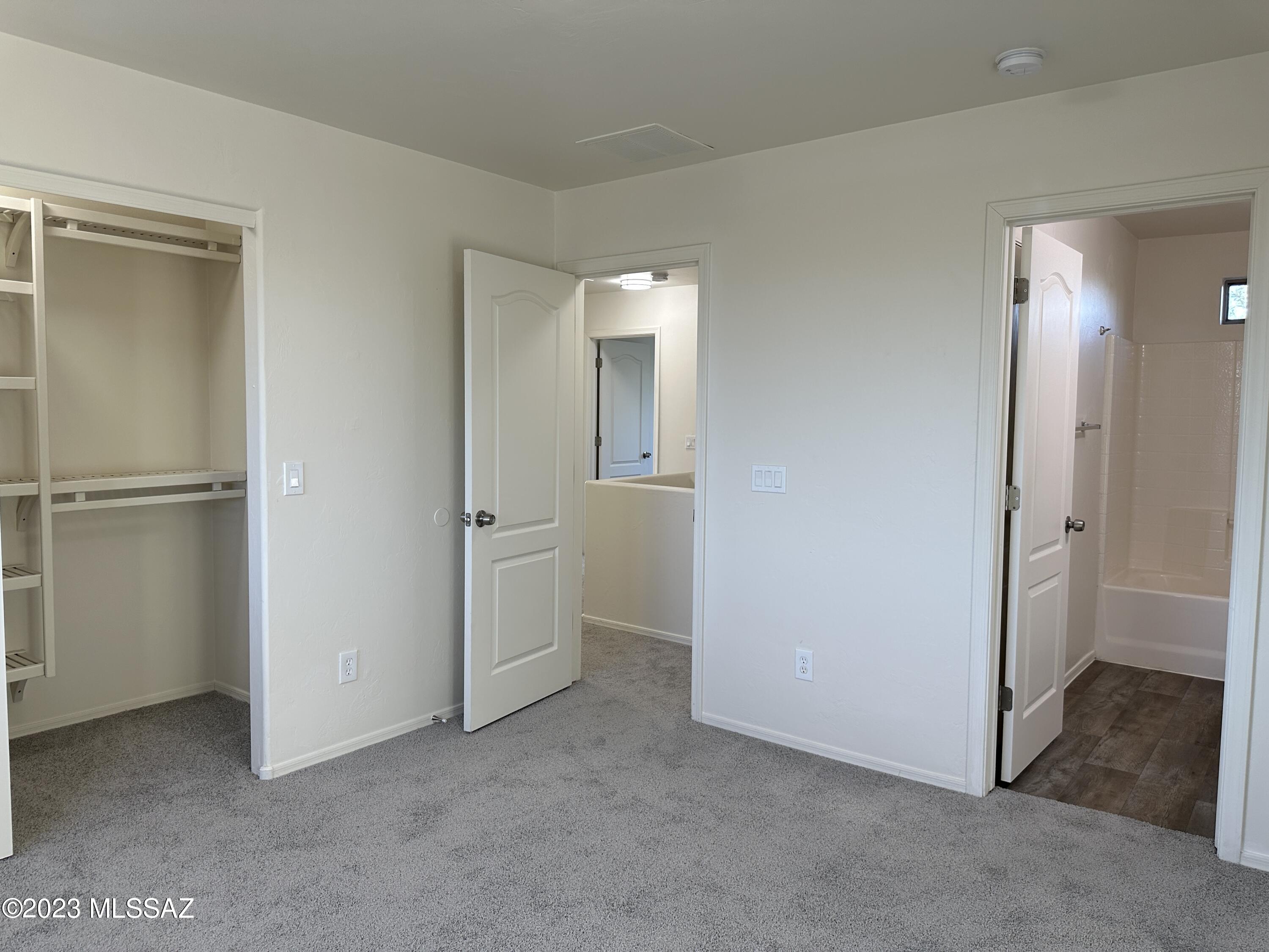 Los Arroyos Del Este Resub - Residential Lease