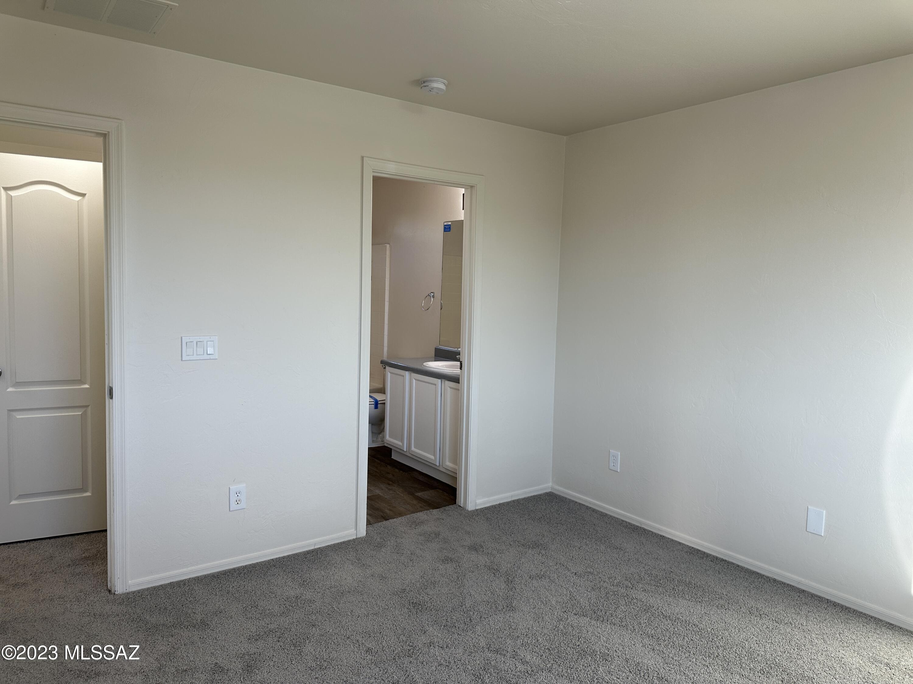 Los Arroyos Del Este Resub - Residential Lease