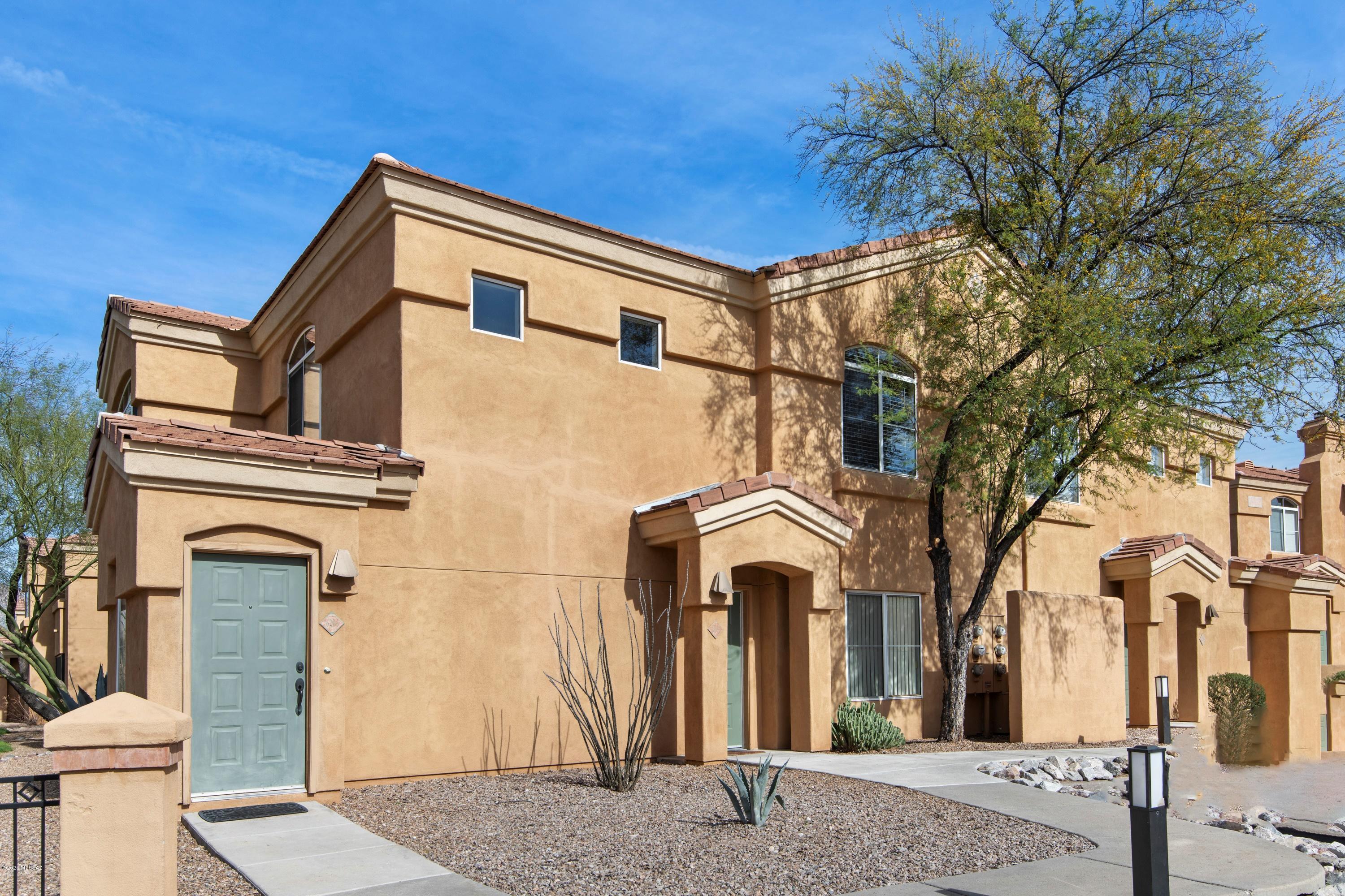 Pinnacle Canyon Condominium - Residential