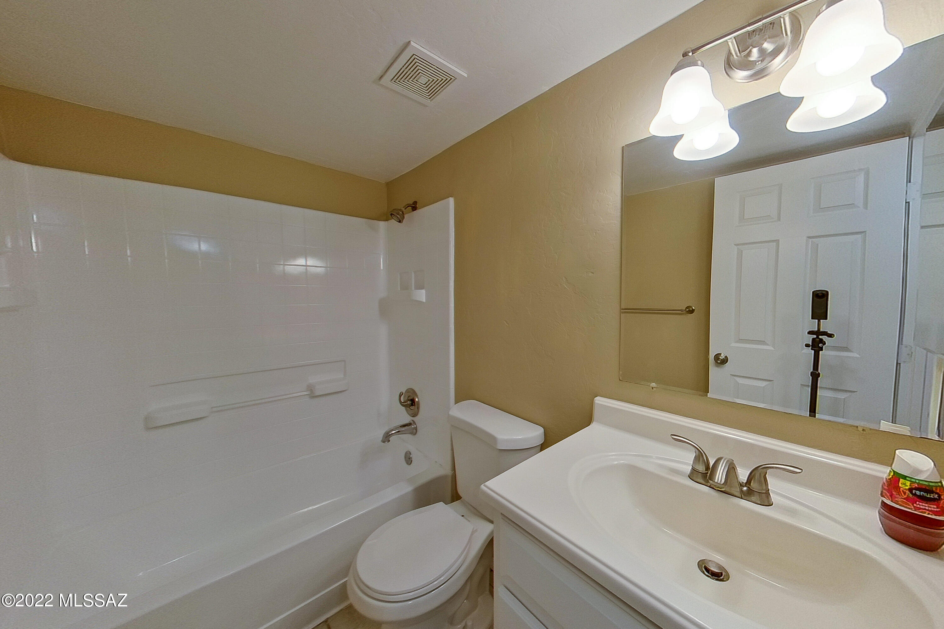 Sierra Madre Condos - Residential