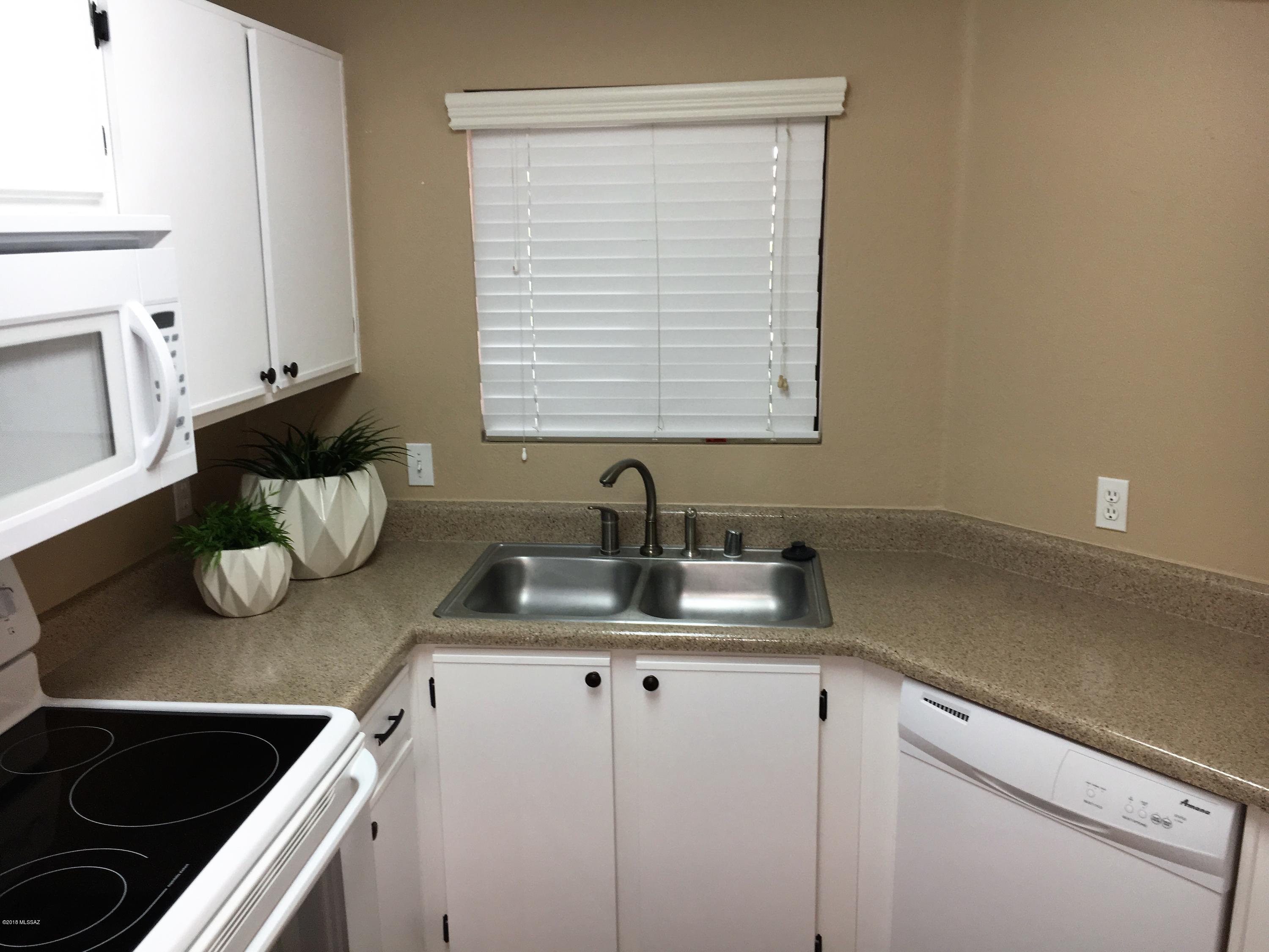Veranda at Ventana Condominiums - Residential Lease