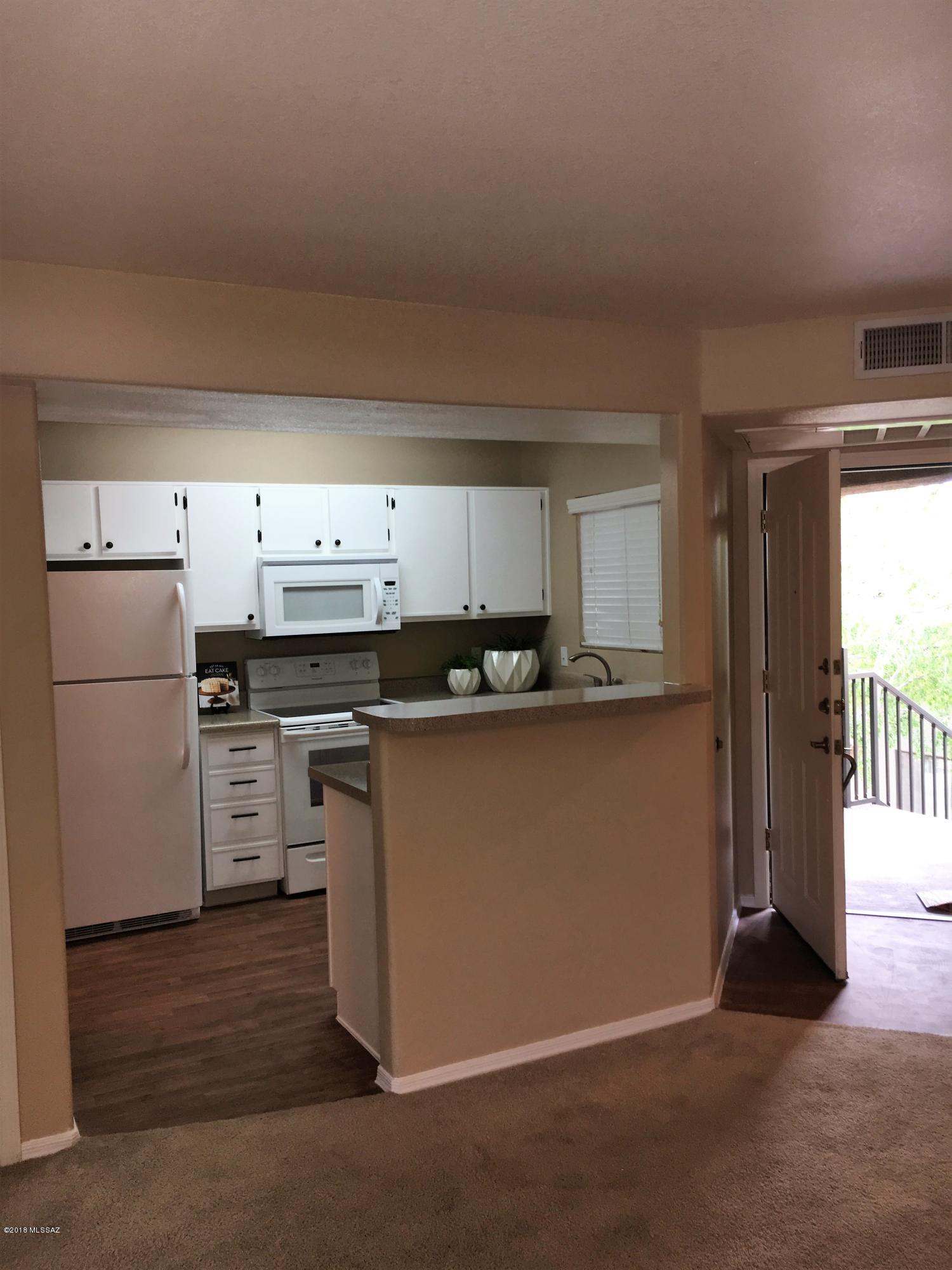 Veranda at Ventana Condominiums - Residential Lease