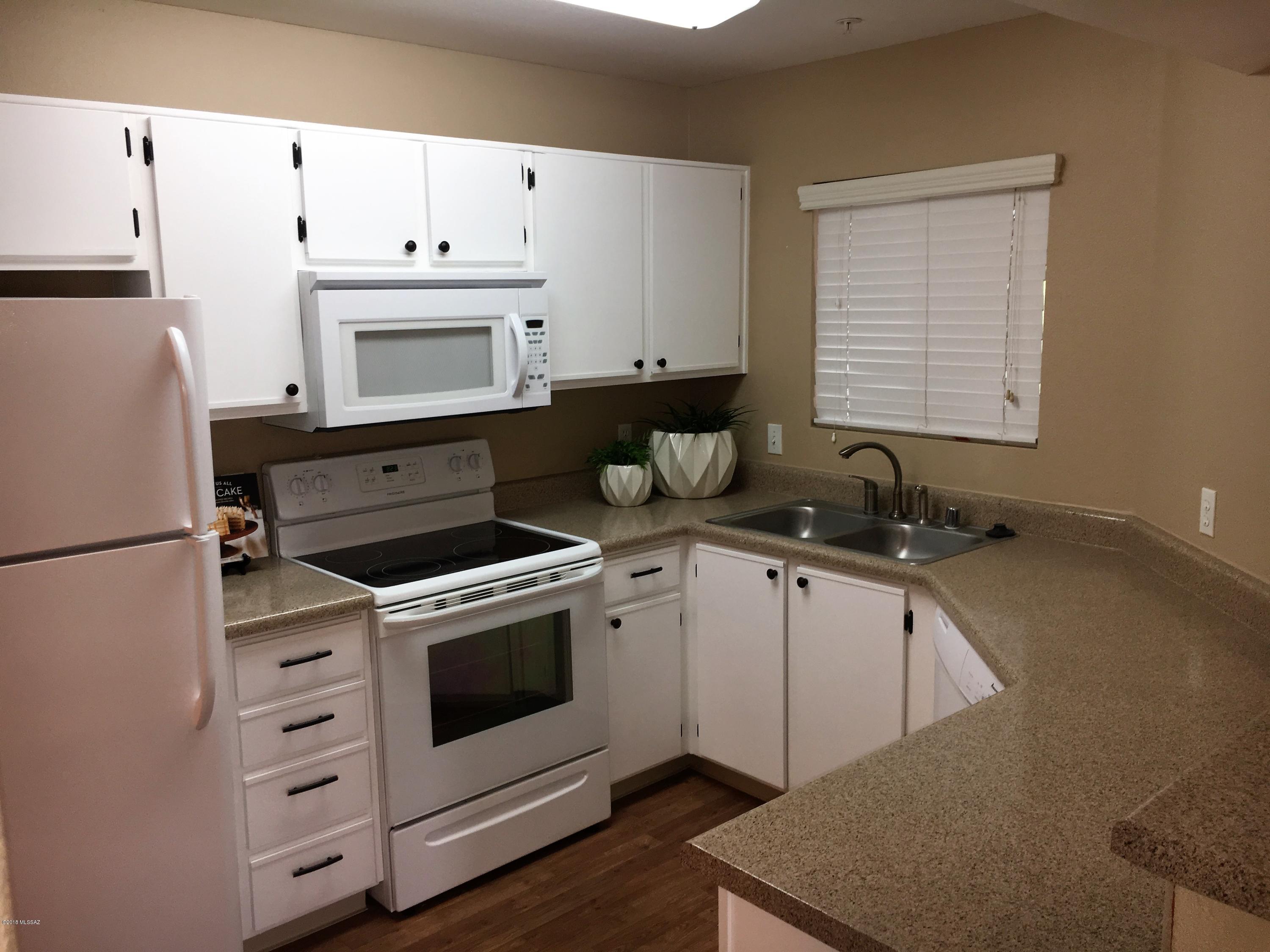 Veranda at Ventana Condominiums - Residential Lease
