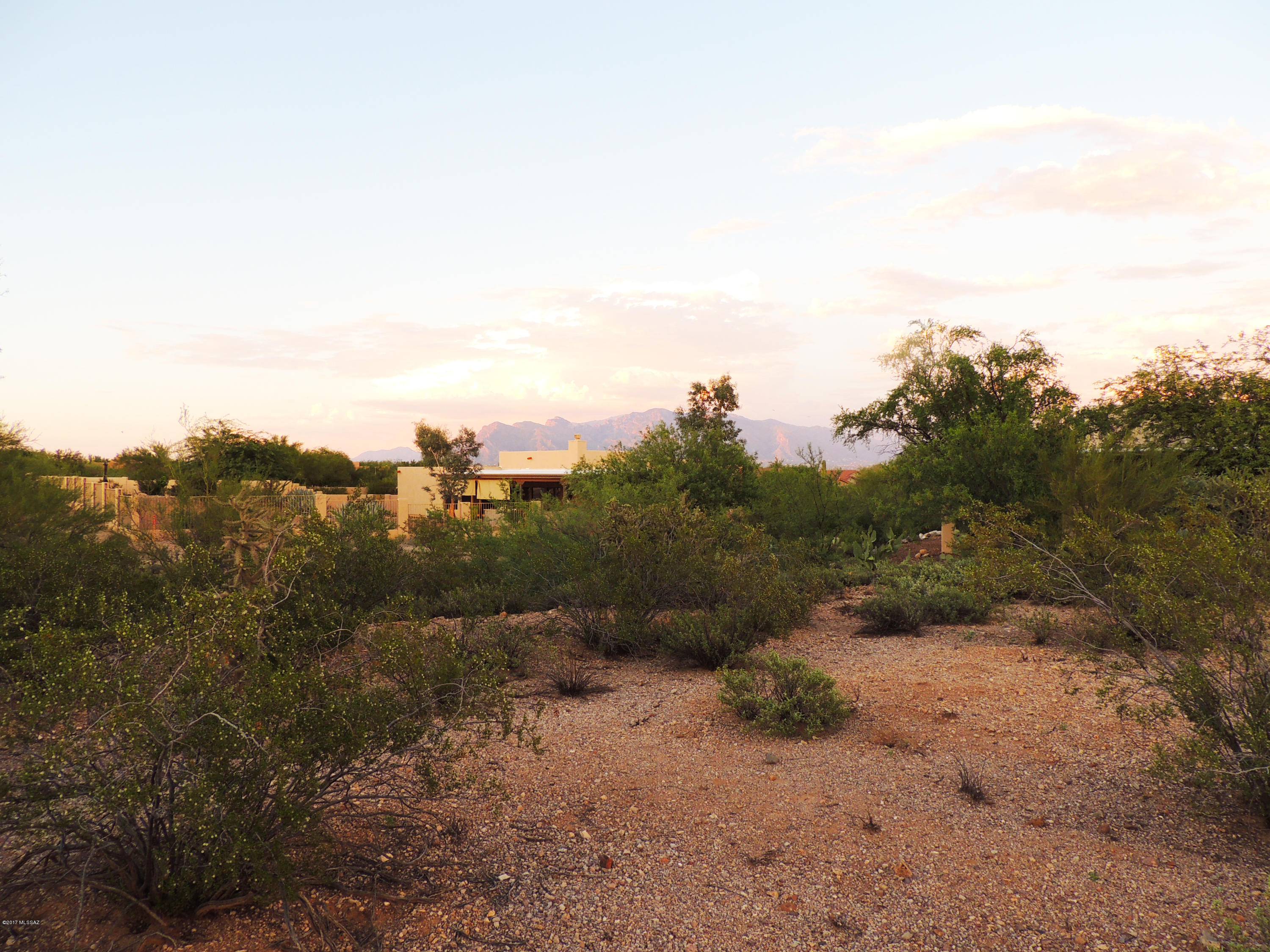 Agua Dulce (1-60) - Land