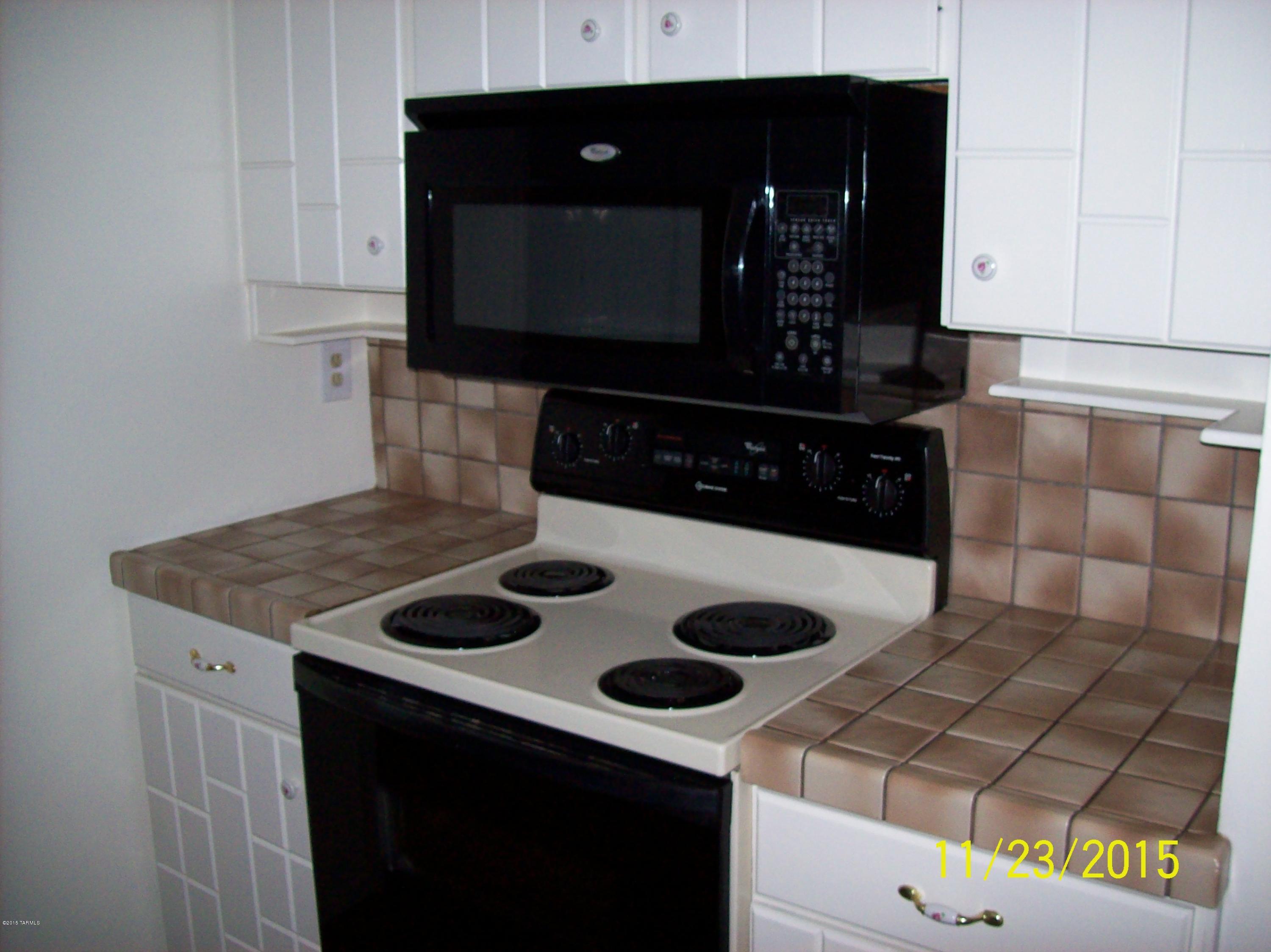 Rolling Hills NO. 3 - Residential Lease