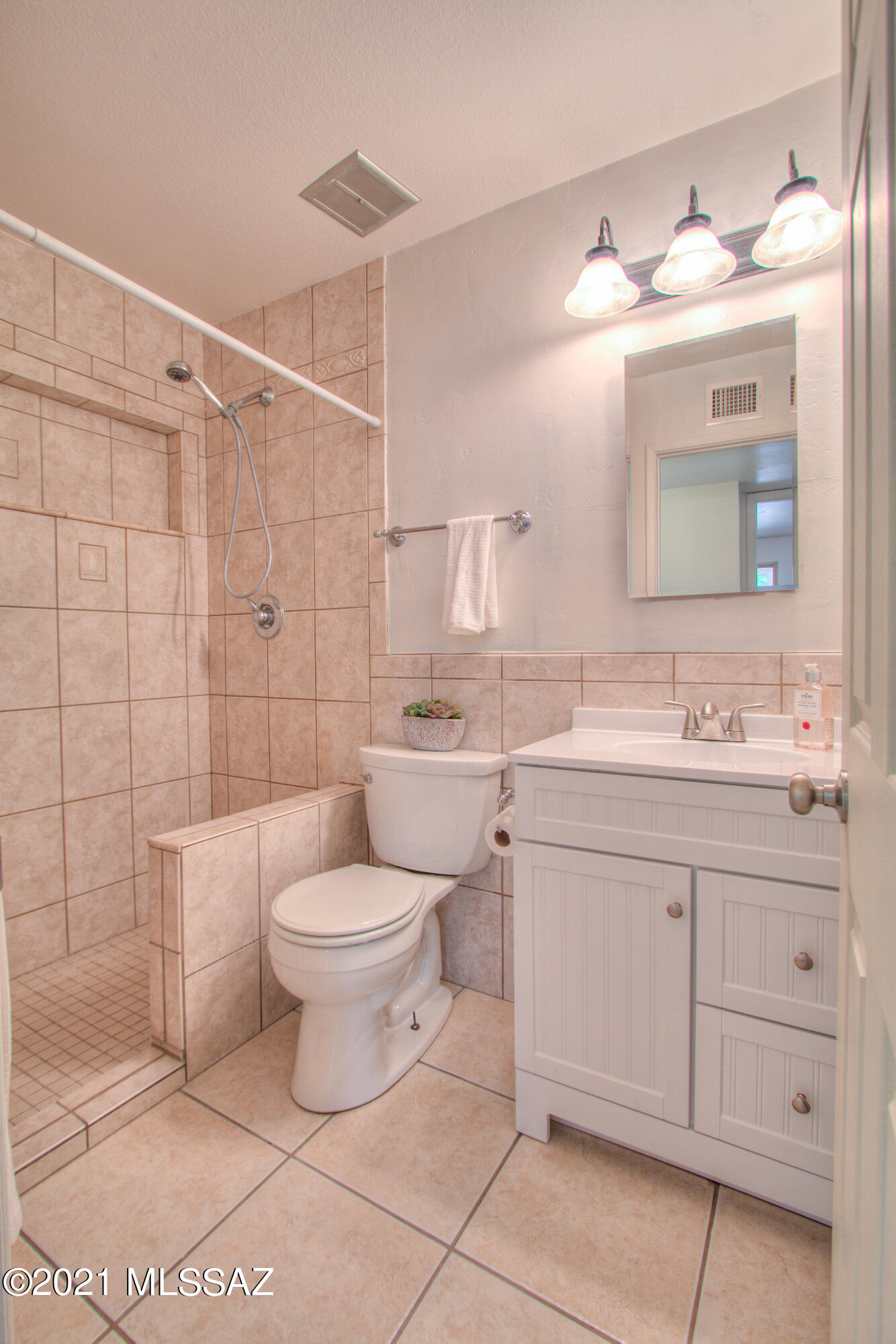 Hidden Hills East (1-118) - Residential