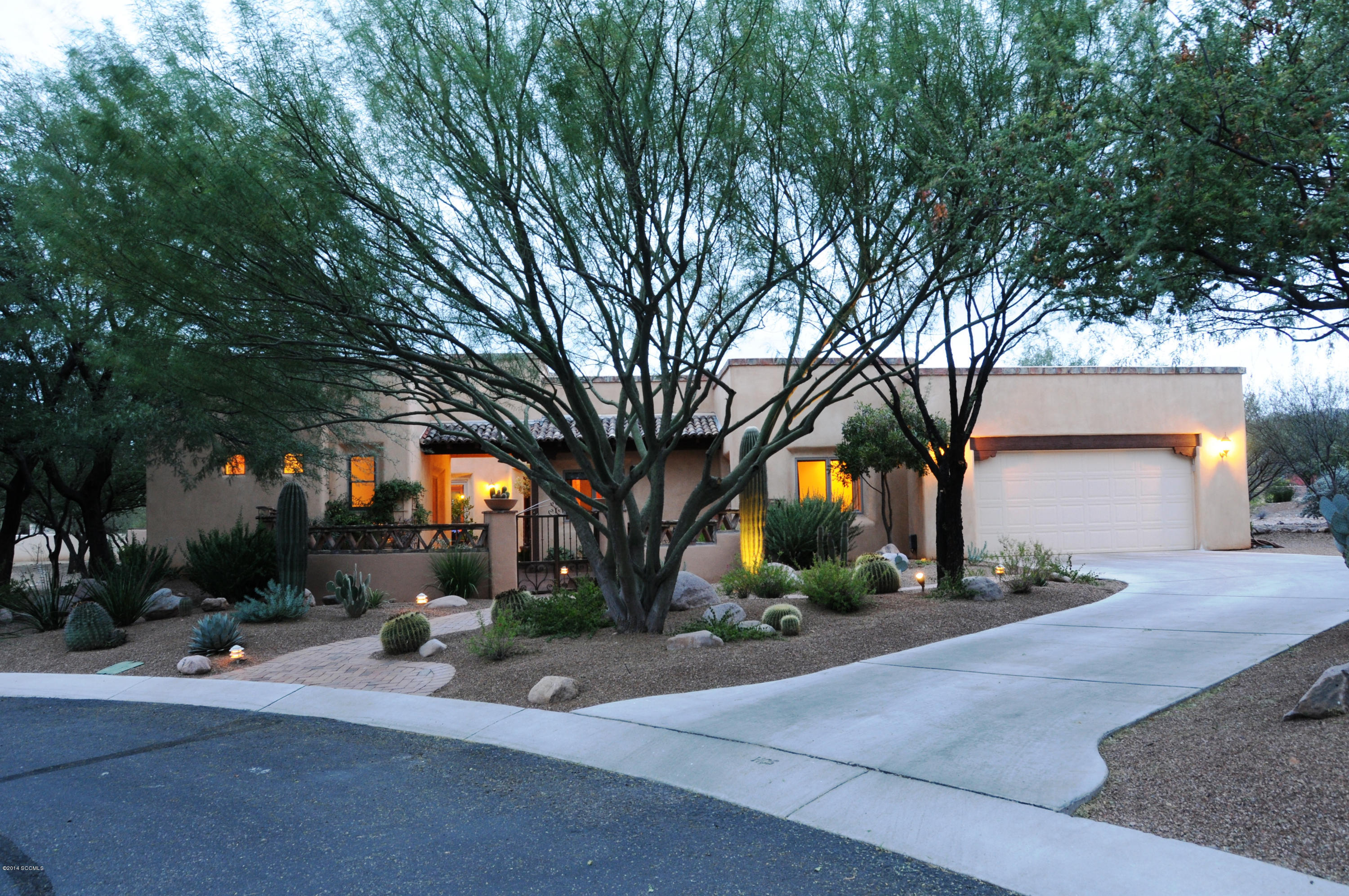 Beautiful modified Hacienda model on a rare ''Back of the Cul-de-Sac'' lot, surrounded by common areas, for exceptional privacy and seclusion. A gorgeous heated salt water pool/spa anchor the upscale walled yards, courtyards and patios. Magnificent kitchen with over sized granite work island and built ins, great room, master suite & bath w/jetted tub, and separate den and office areas. Gorgeous Casita off front courtyard. Large extended 2 car garage. Upgrades and tasteful finishes throughout.