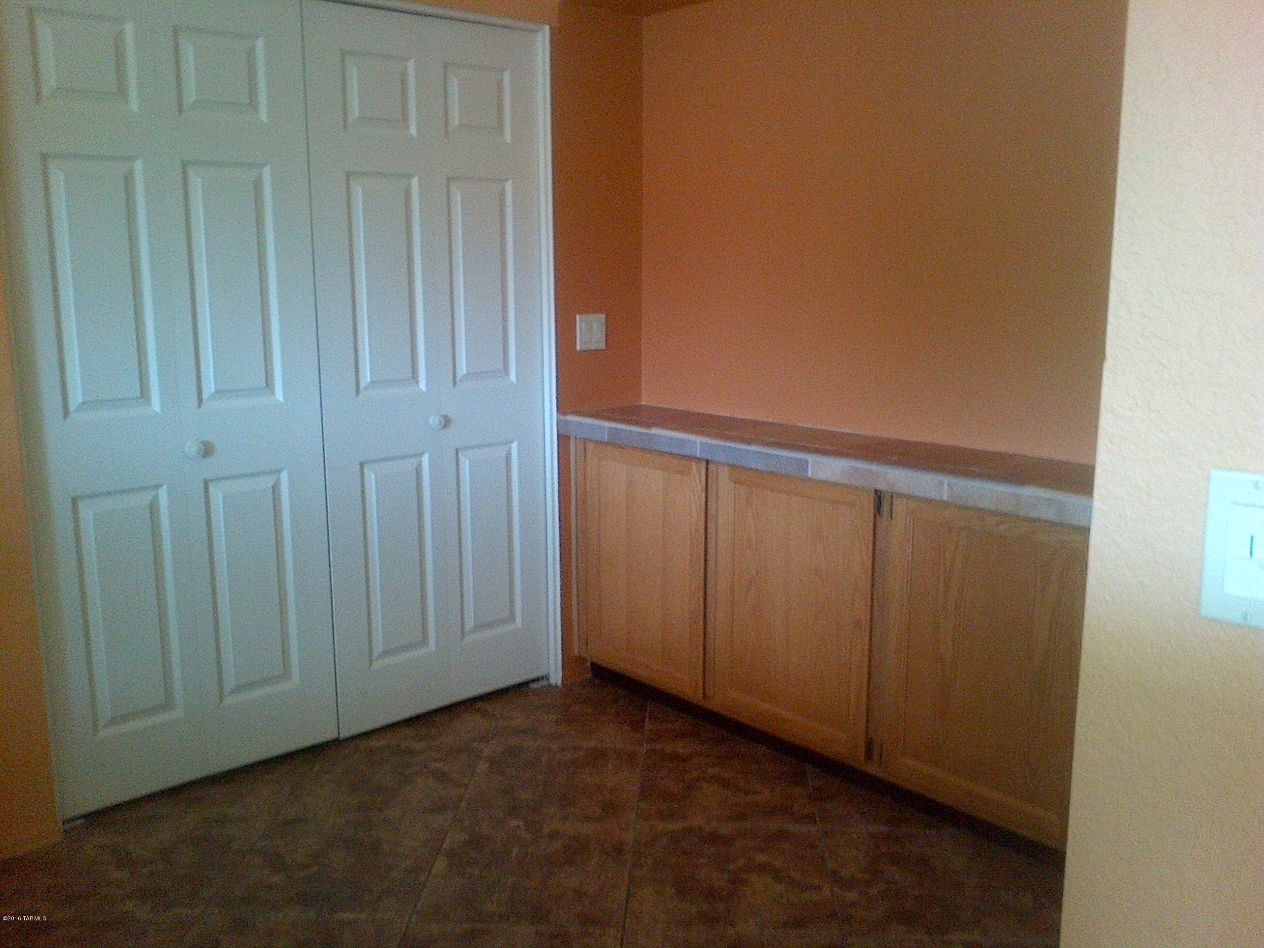 Tucson National Townhomes West II (1-81) - Residential