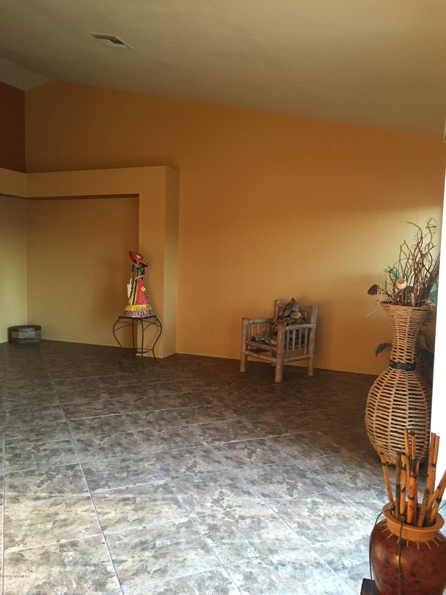Tucson National Townhomes West II (1-81) - Residential