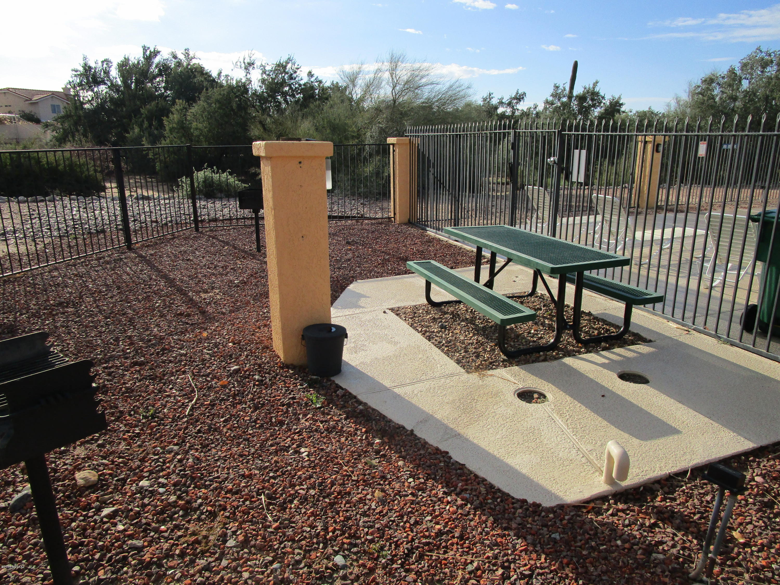 Country Highlands (1-180) - Residential