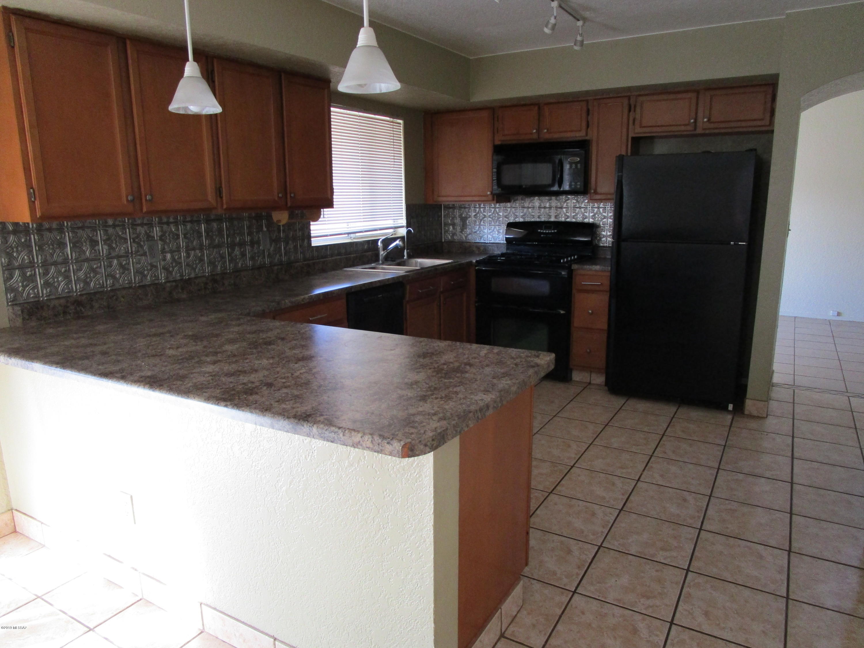 Country Highlands (1-180) - Residential