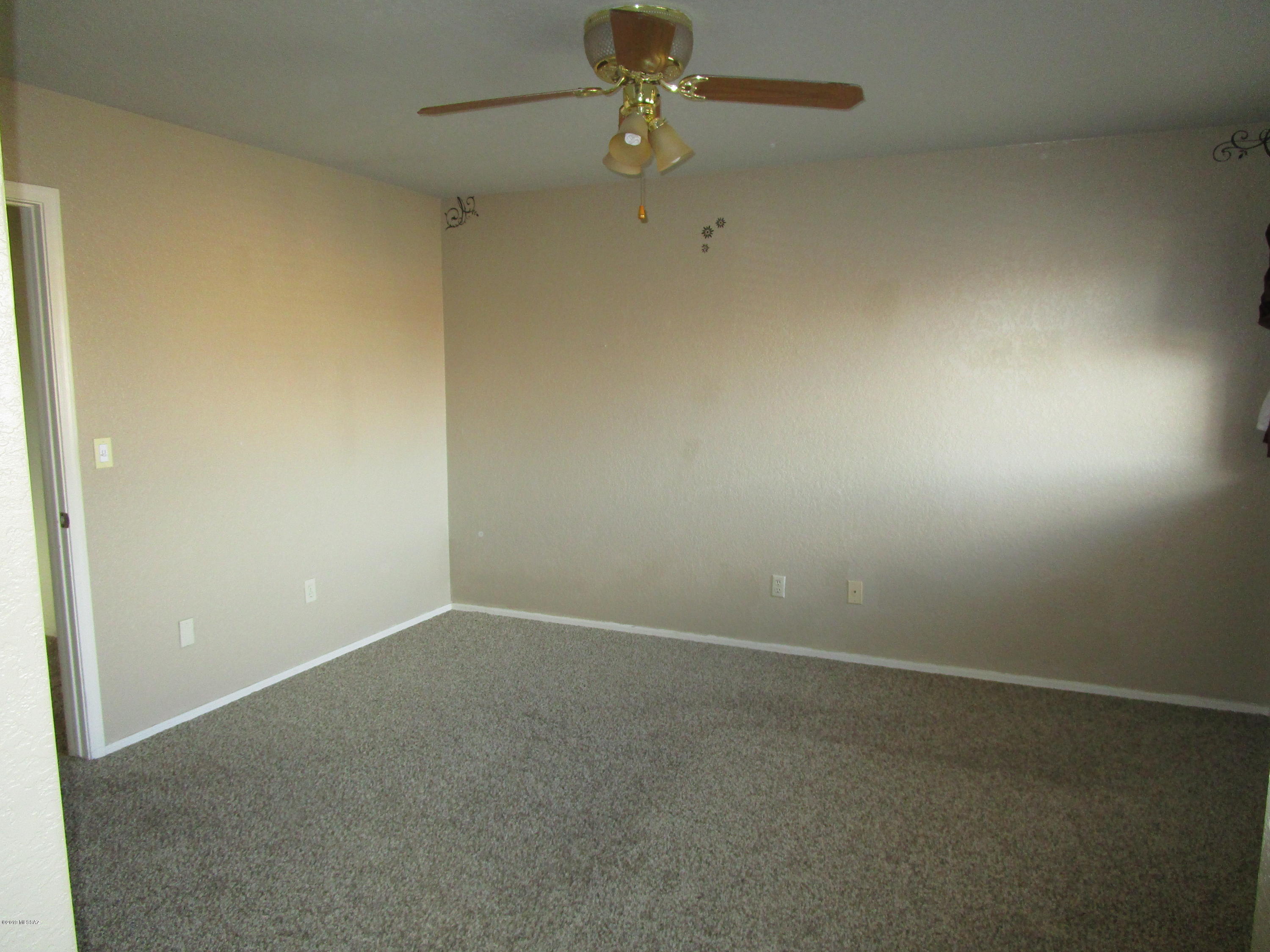 Country Highlands (1-180) - Residential