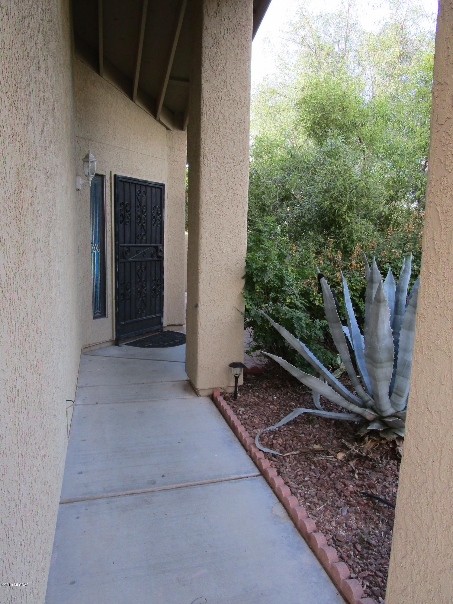 Country Highlands (1-180) - Residential