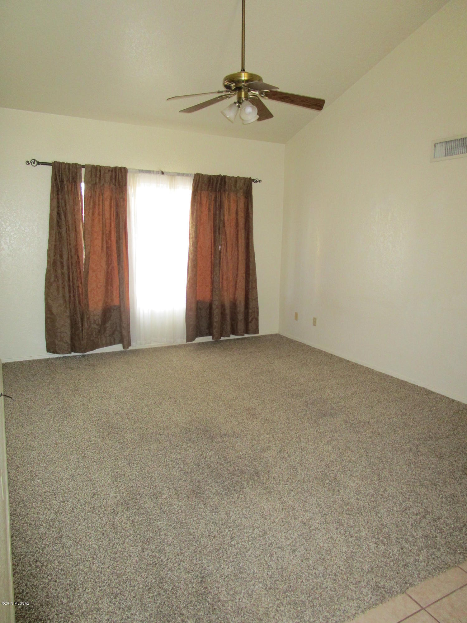 Country Highlands (1-180) - Residential