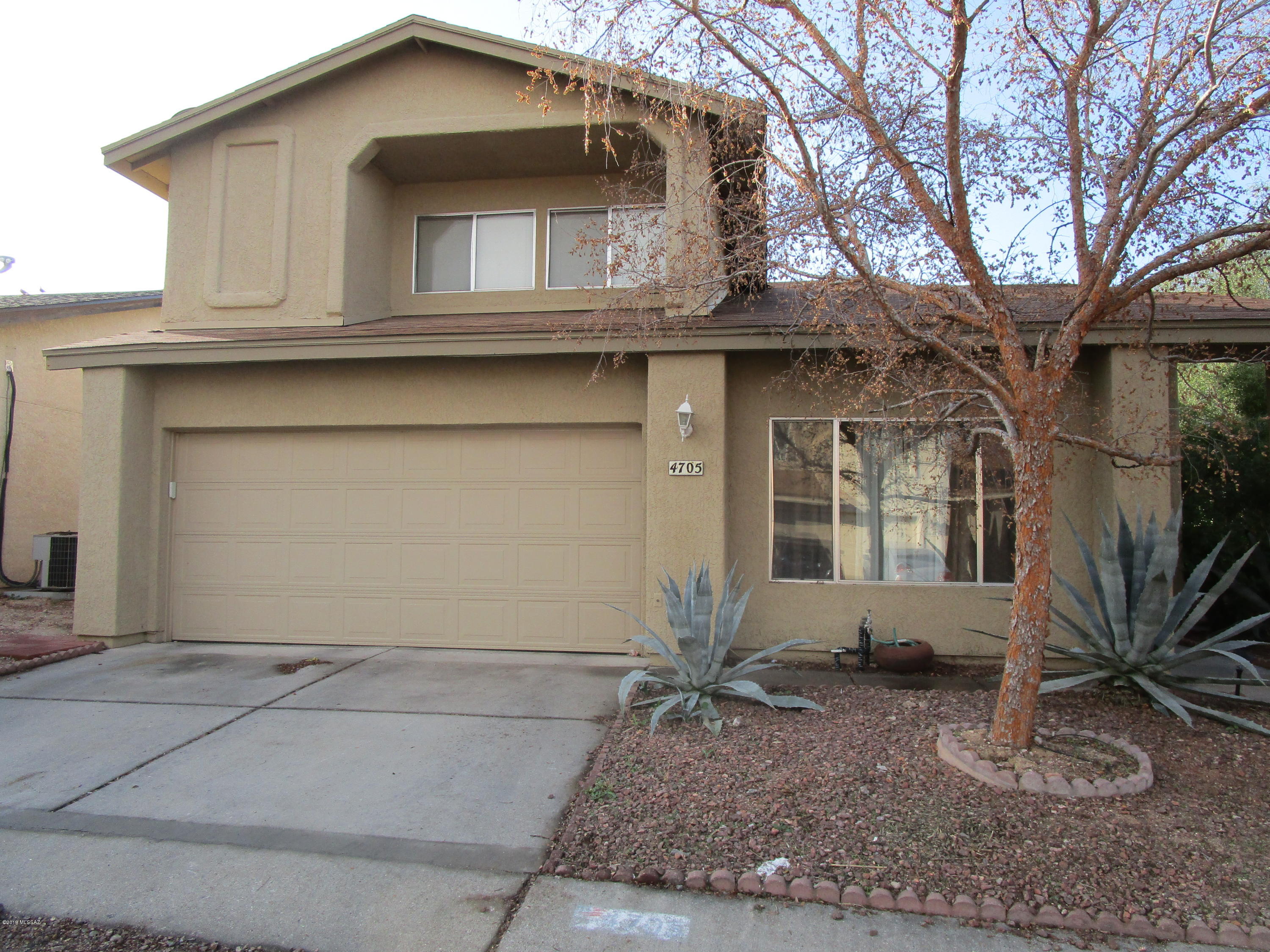 Country Highlands (1-180) - Residential