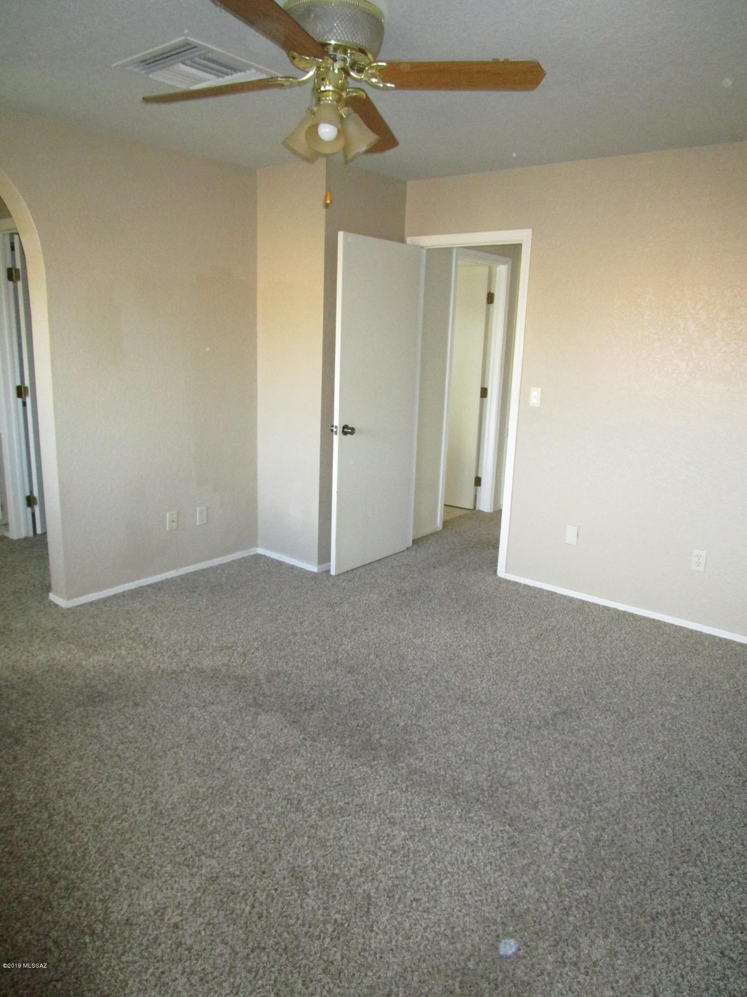 Country Highlands (1-180) - Residential