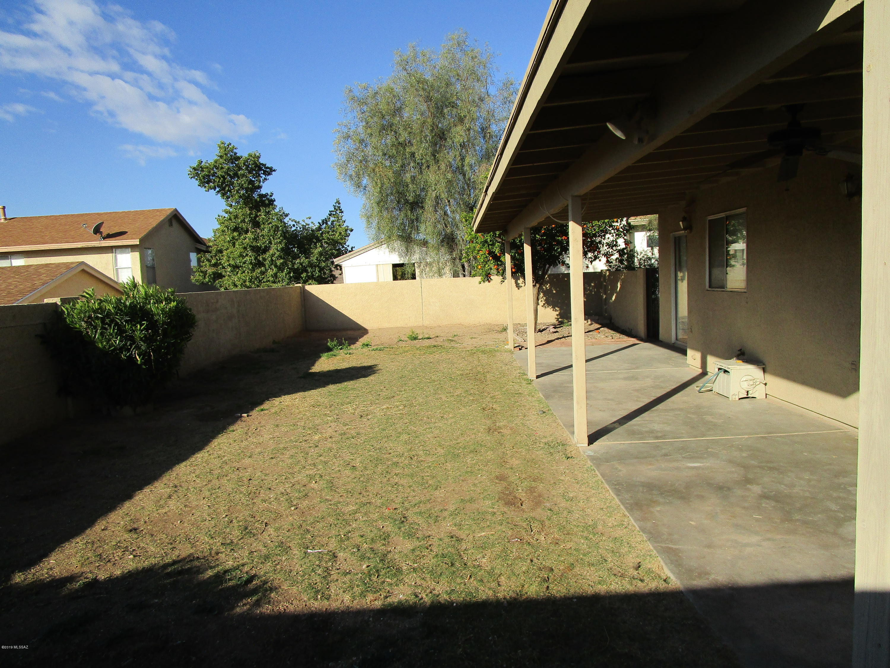 Country Highlands (1-180) - Residential