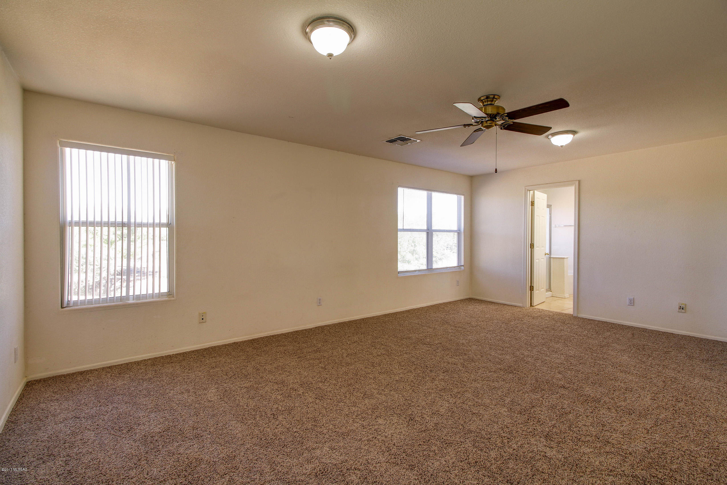 Presidio De Las Montanas - Residential Lease