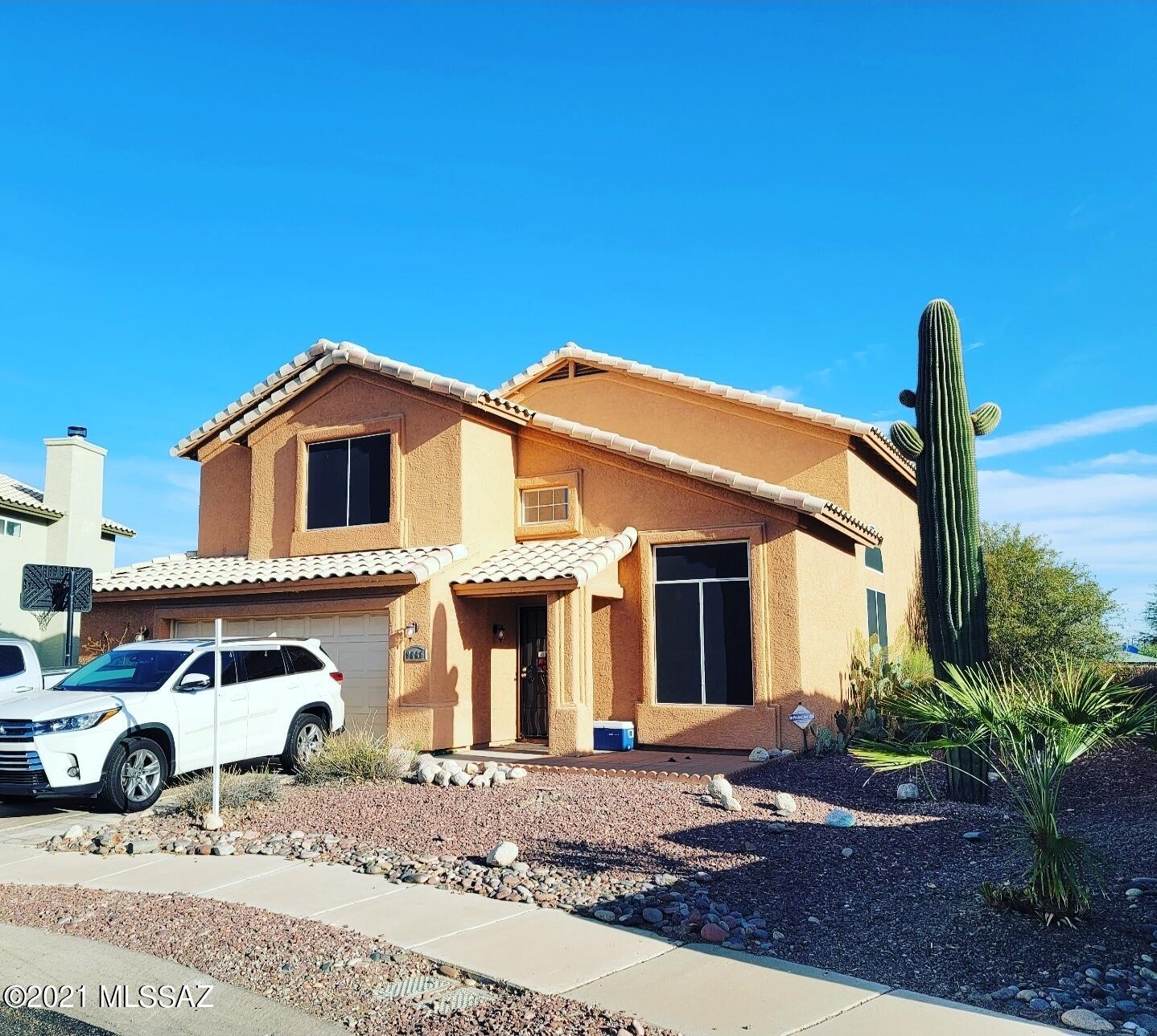 Spacious Two Story home on a large lot with Solar Panels and Mountain Views. Large Covered Patio, Open Floorplan, and Recreation Facilities near by.