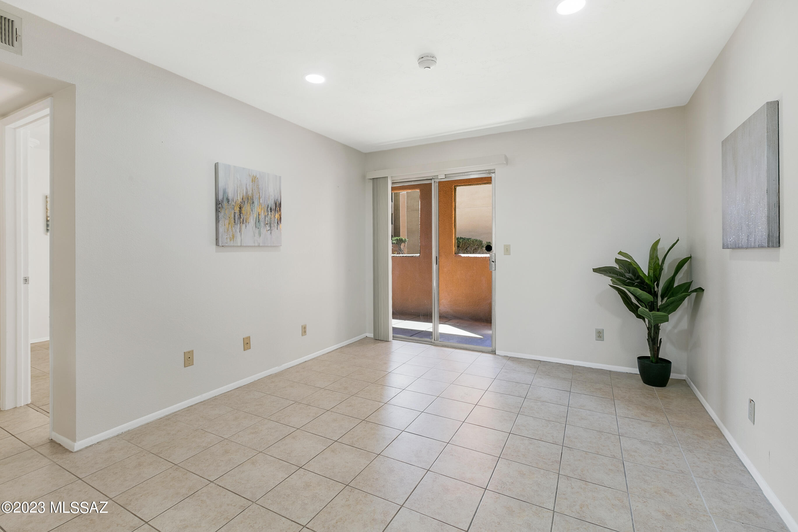 Casa Club Condominium - Residential
