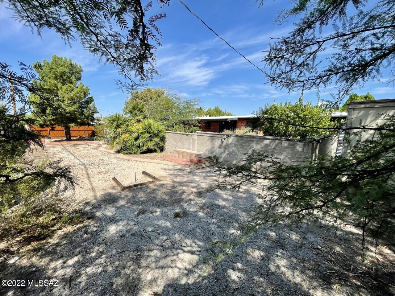 Leonora Annex - Residential