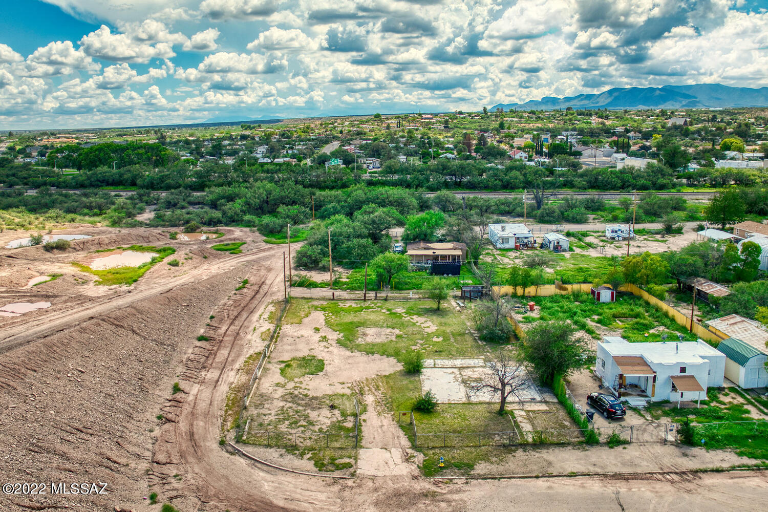 Benson - Land